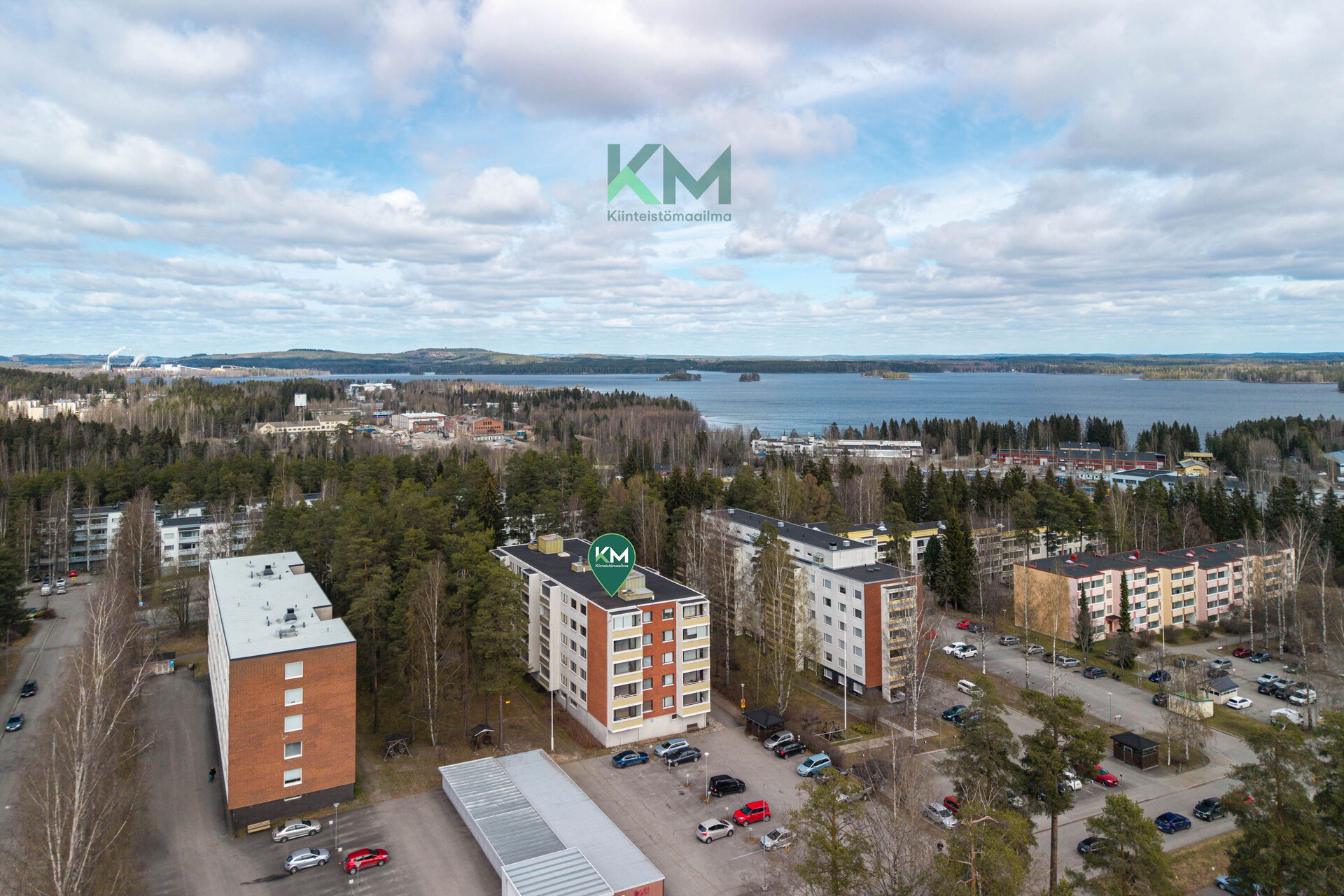 Kerrostalo Saarijärvellä