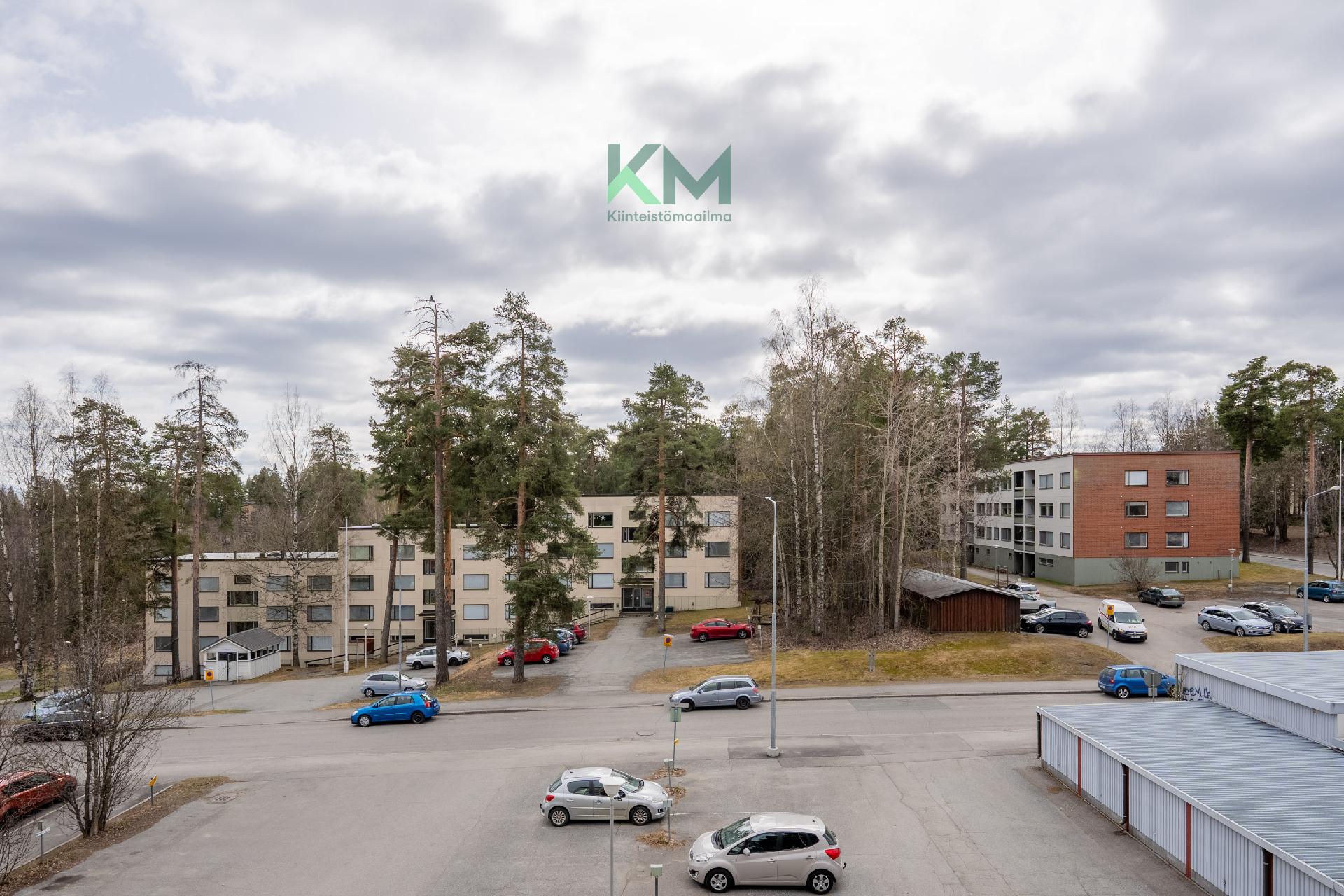 Parvekkeella ei ikkunanaapureita