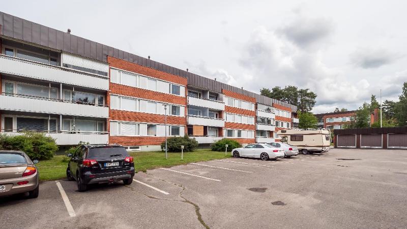 Varpushaukantie 4, Kaukovainio, Oulu