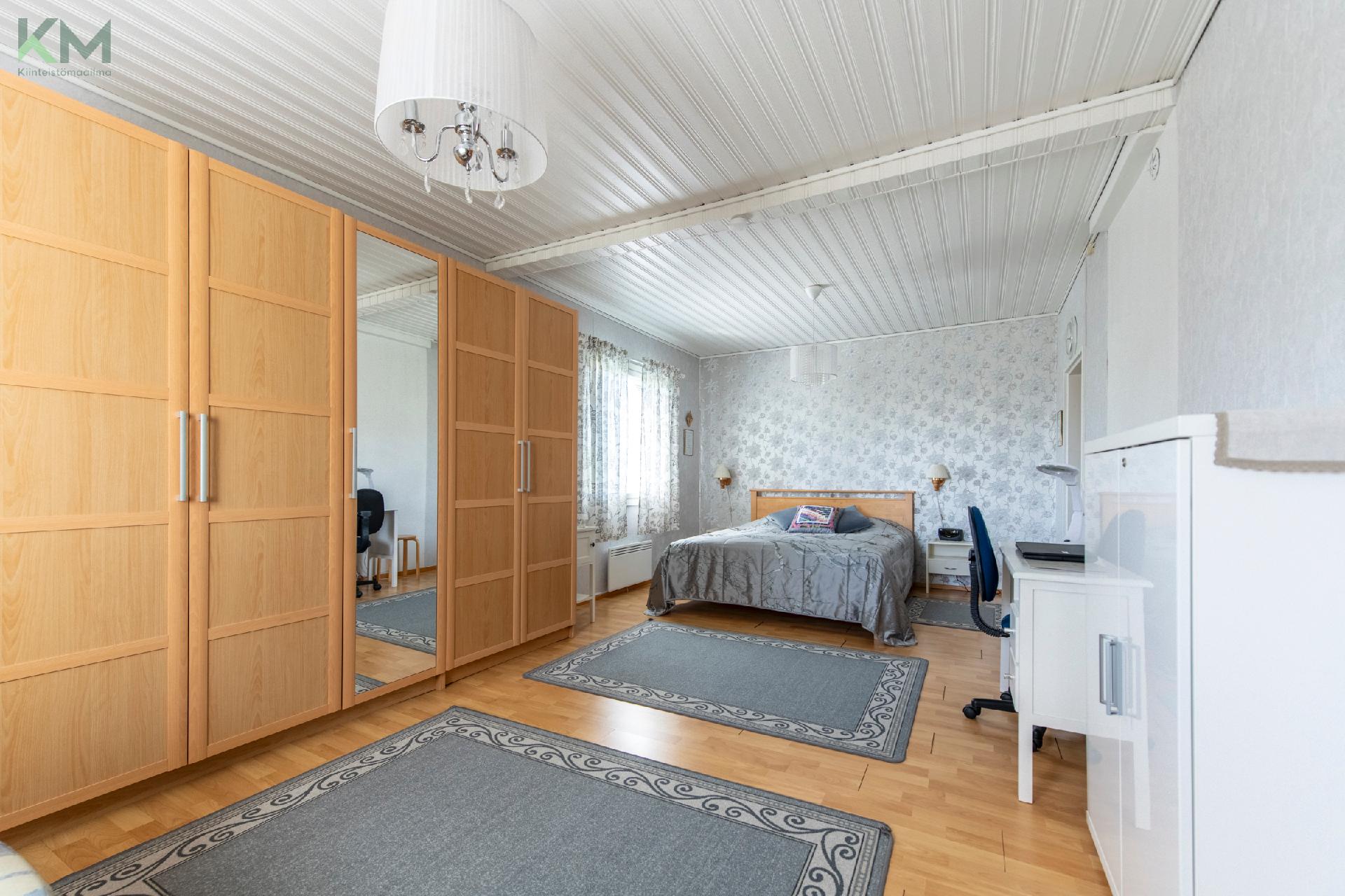 Niinistöntie 80, Juonenkylä, Kurikka