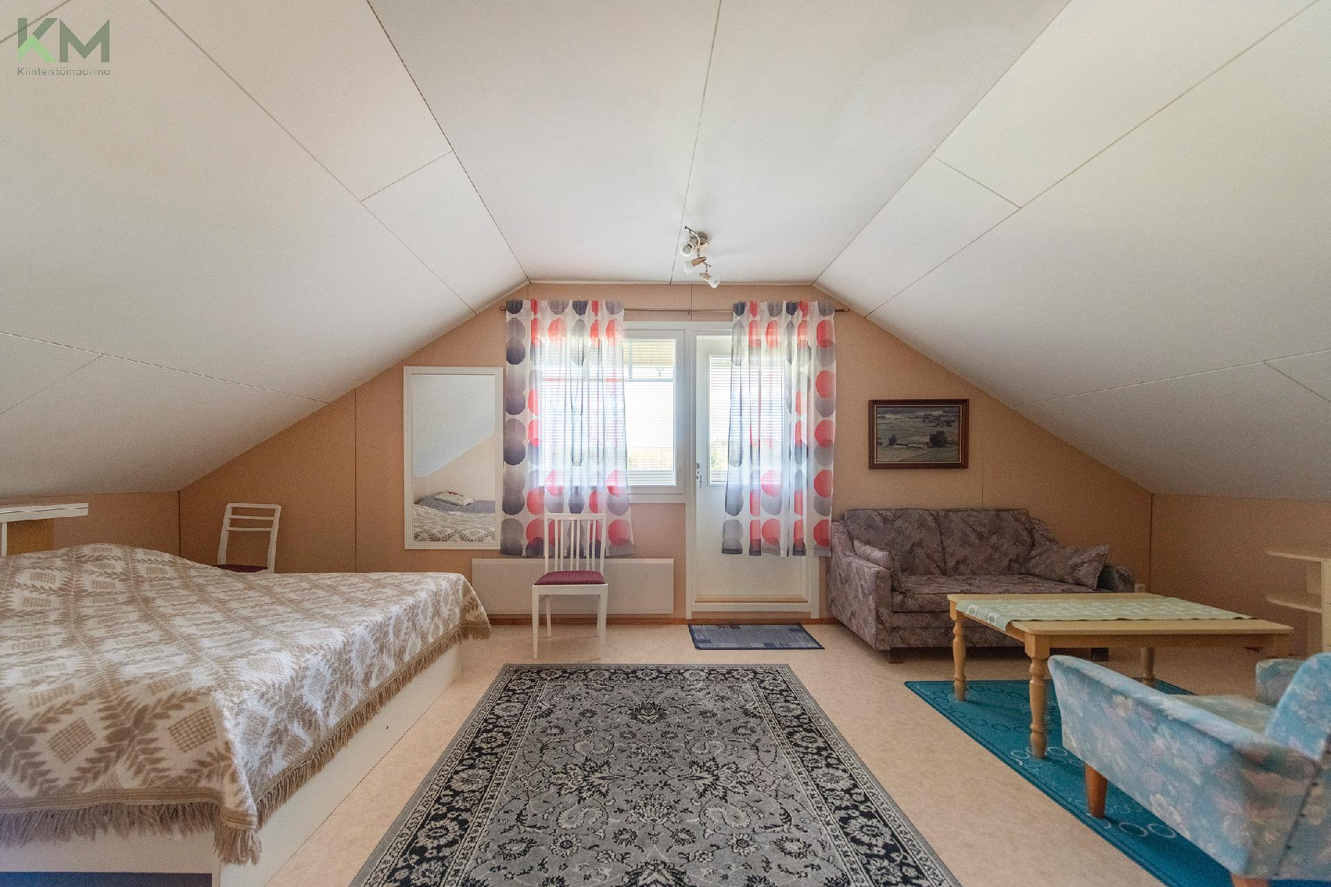 Niinistöntie 80, Juonenkylä, Kurikka