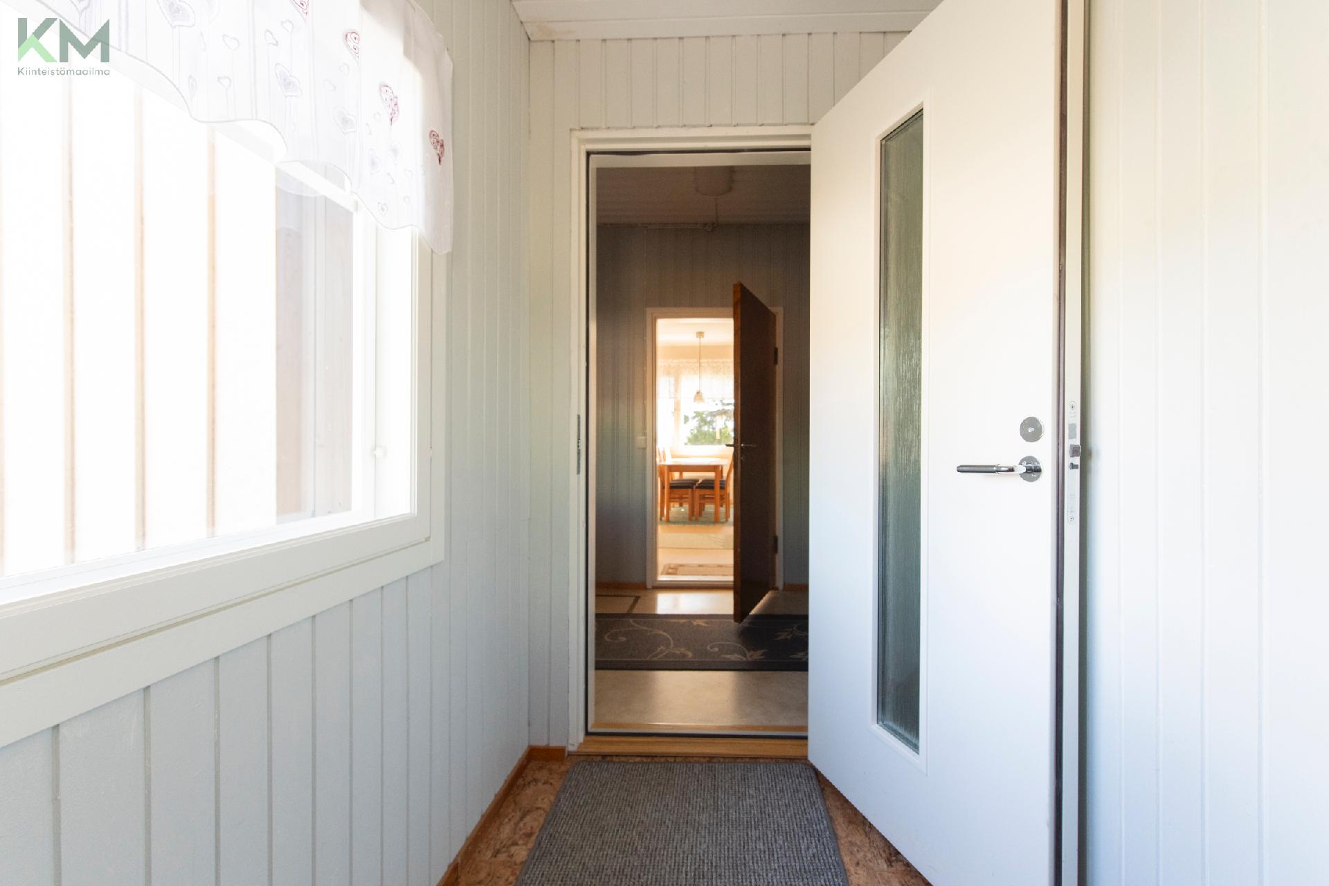 Niinistöntie 80, Juonenkylä, Kurikka