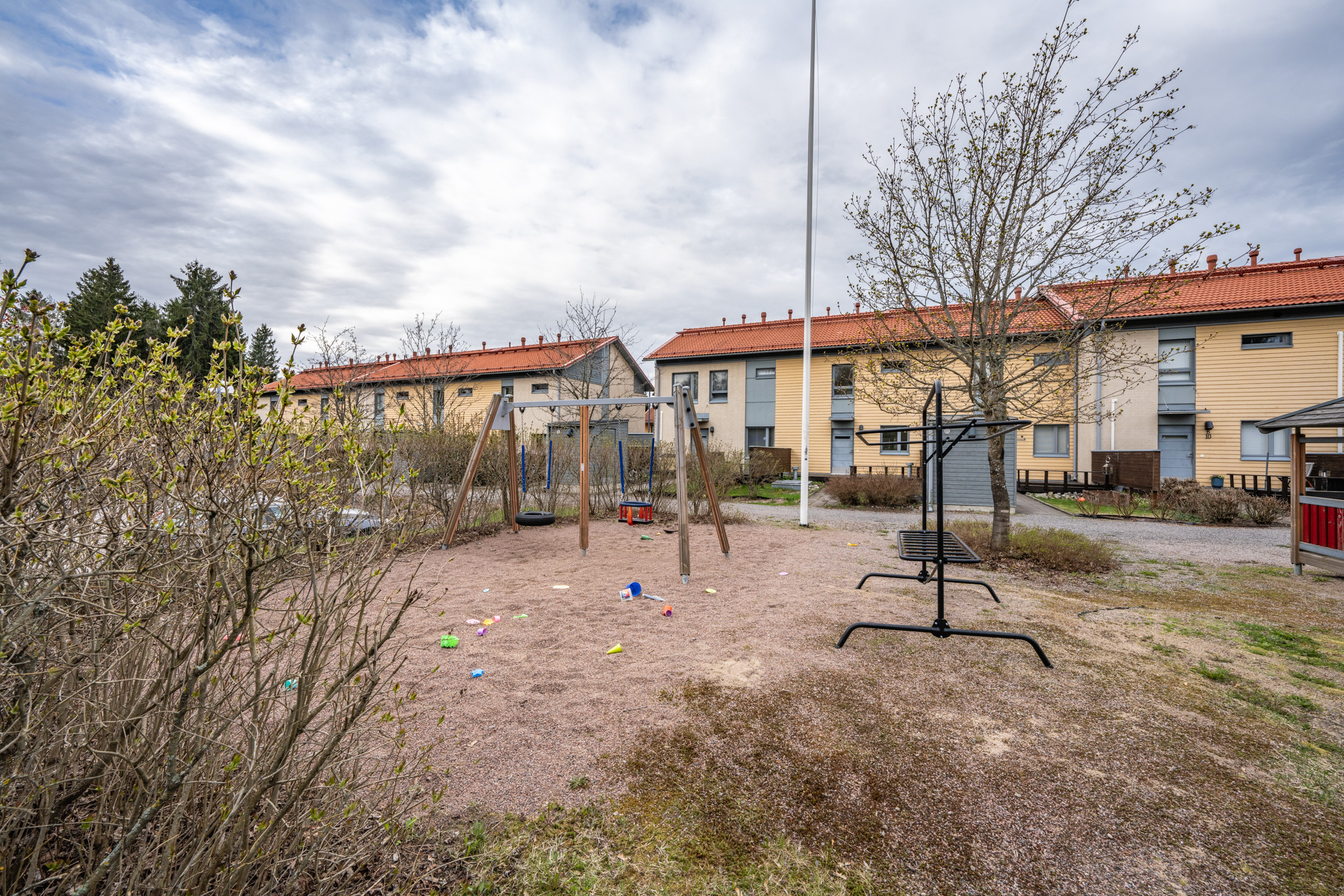 Taloyhtiön leikkipaikka