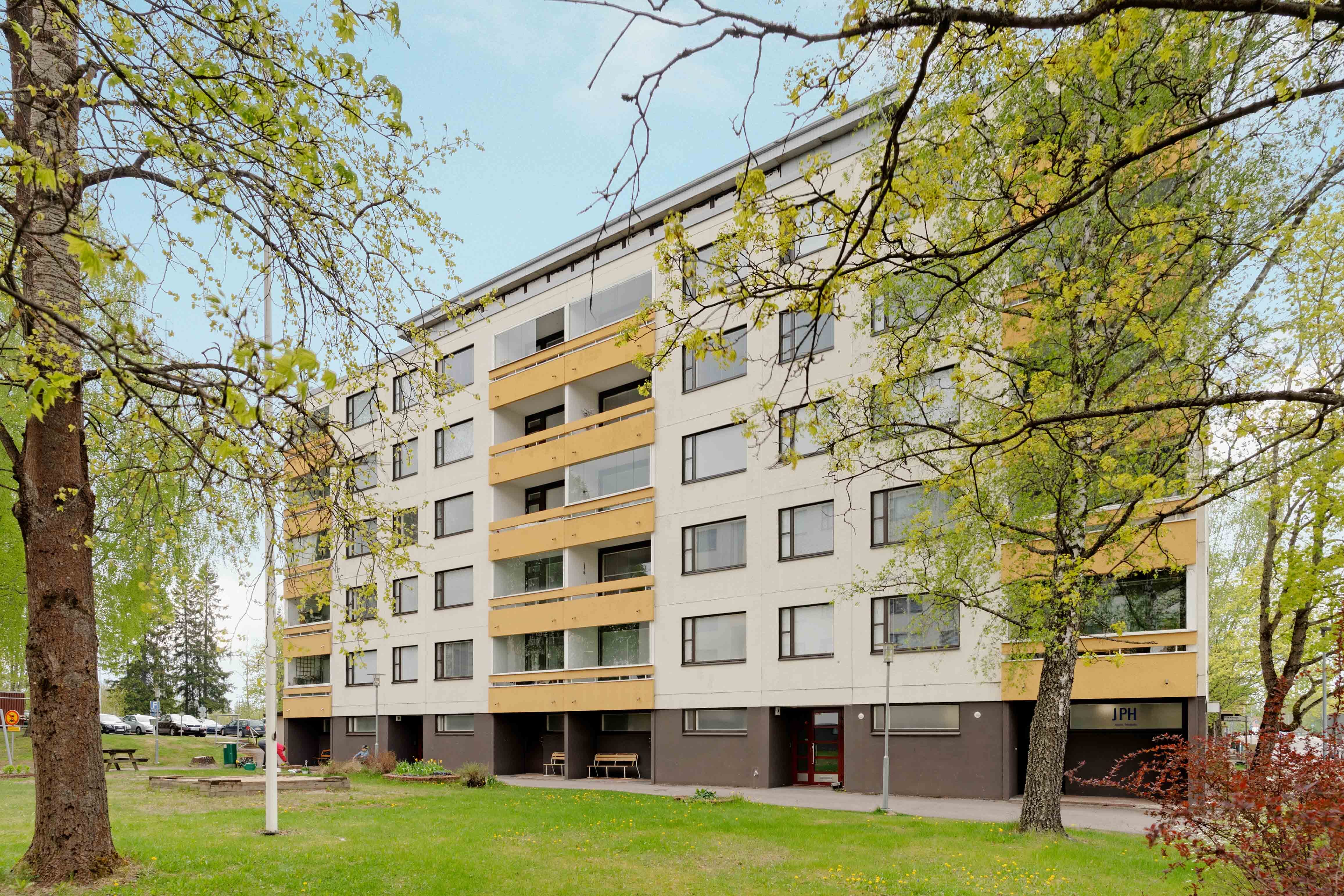 Nuijatie 10, Rajatorppa, Vantaa