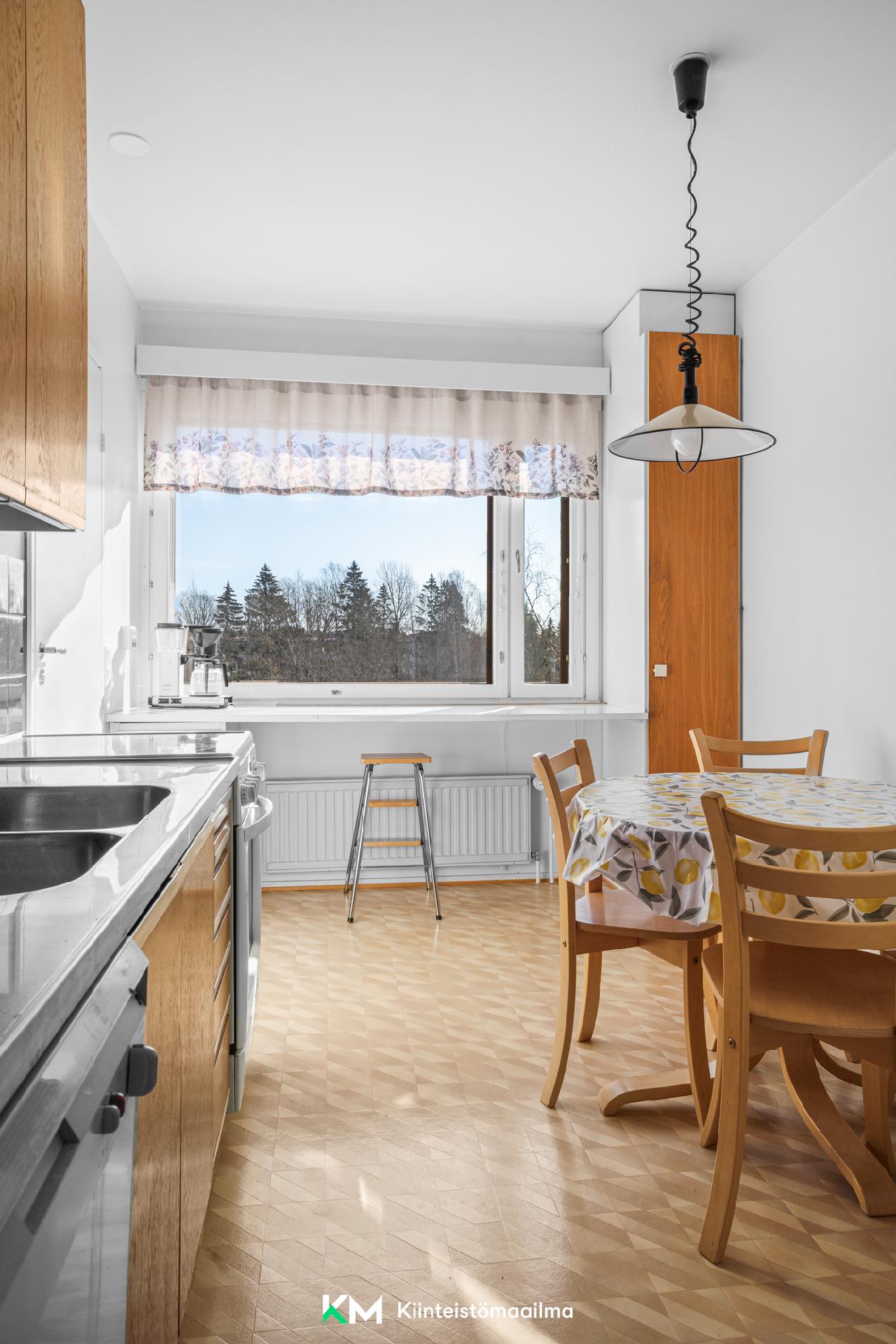 Myyrmäentie 6, Myyrmäki, Vantaa