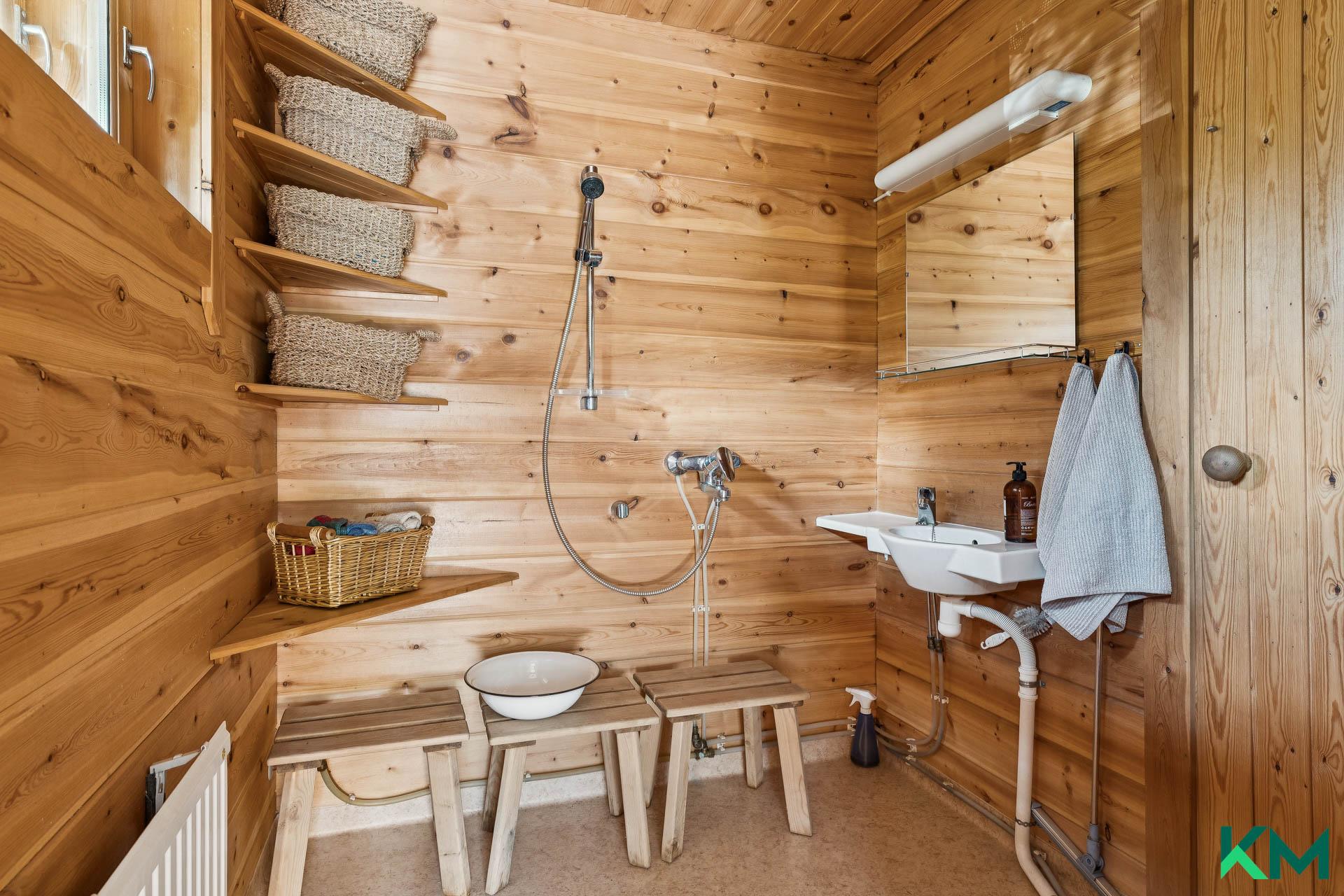 Metsälammentie 63, Veikkola, Kirkkonummi