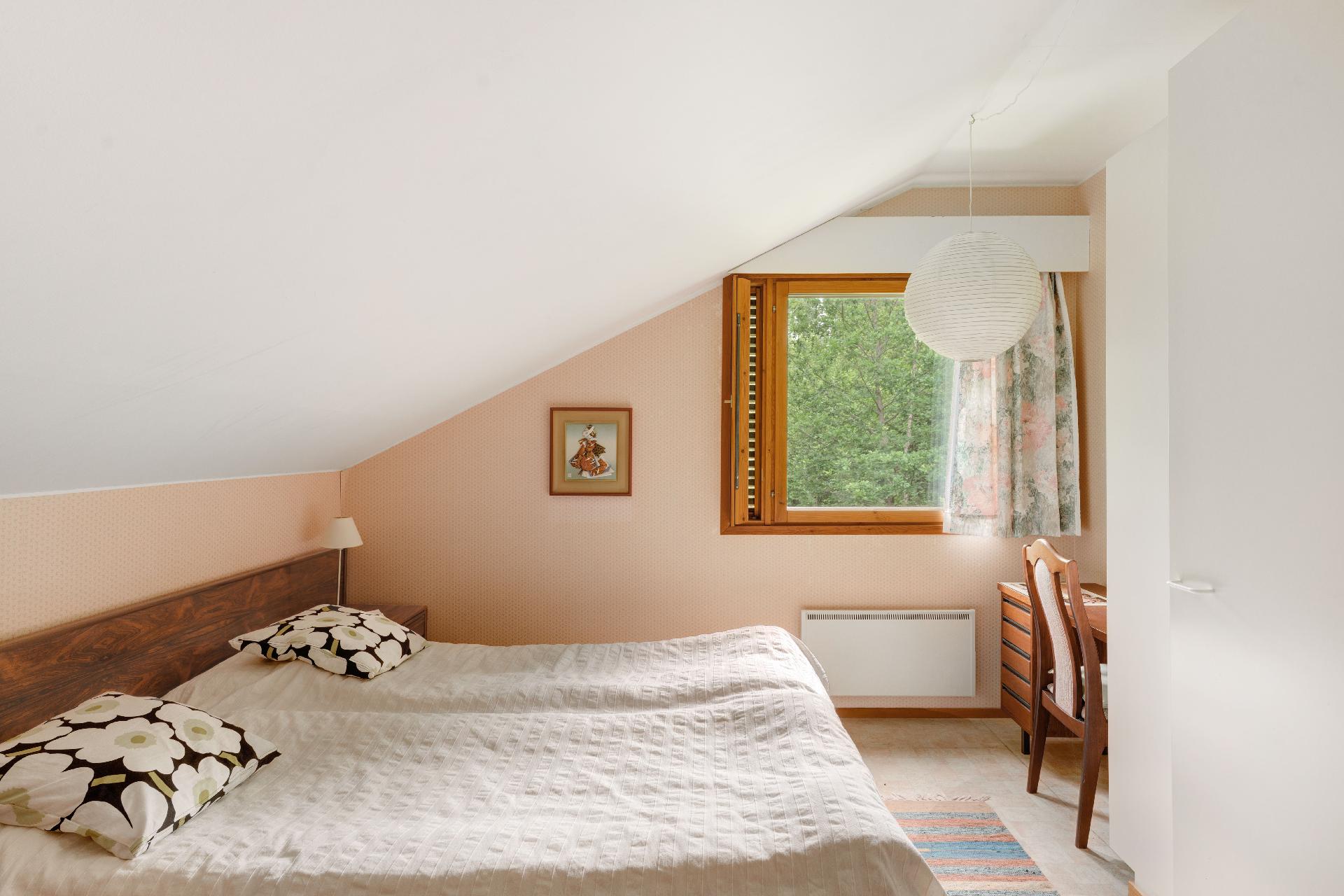 Santakuopantie 16, Lapinkylä, Vantaa