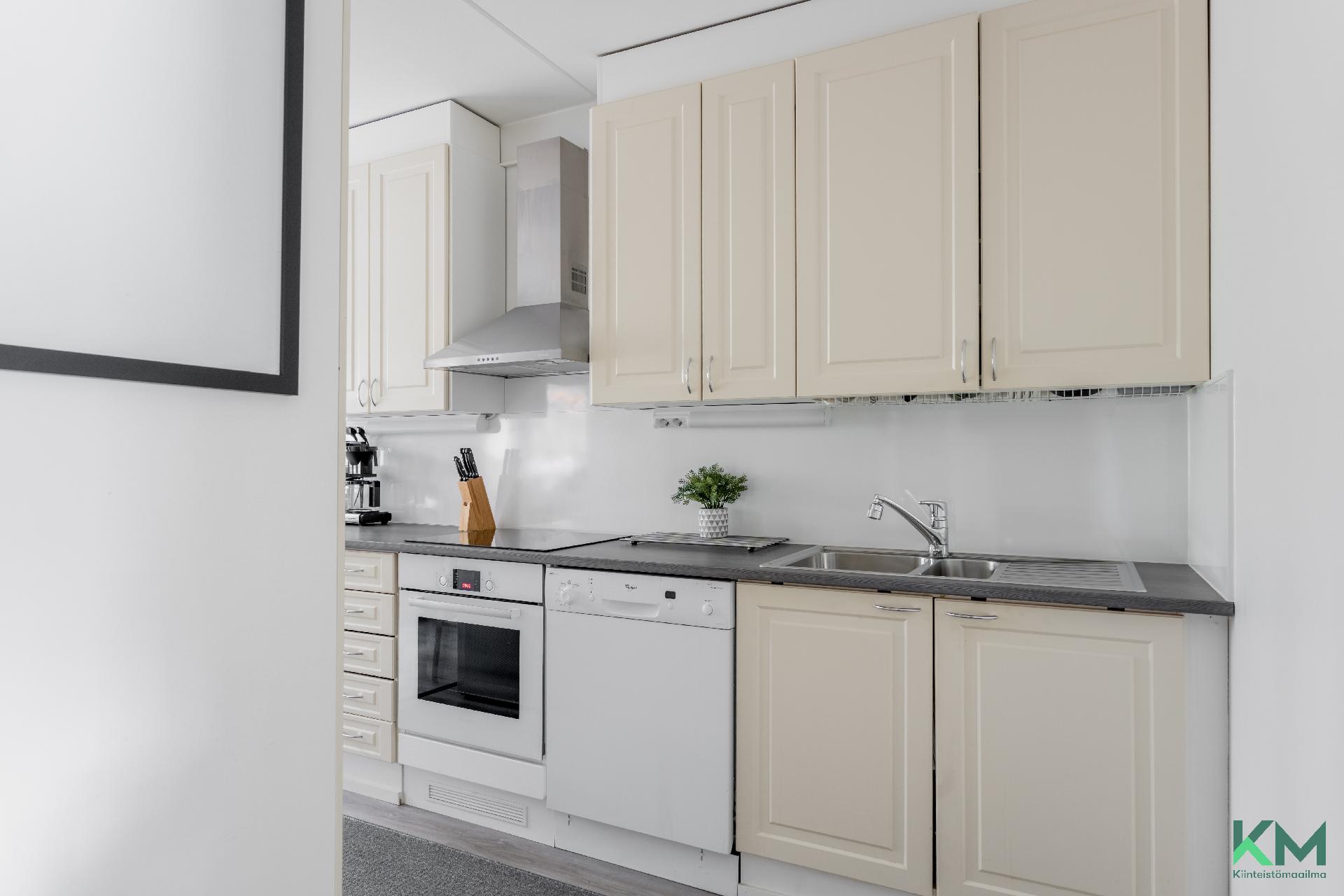 Veteraanikuja 3, Kurkimäki, Helsinki