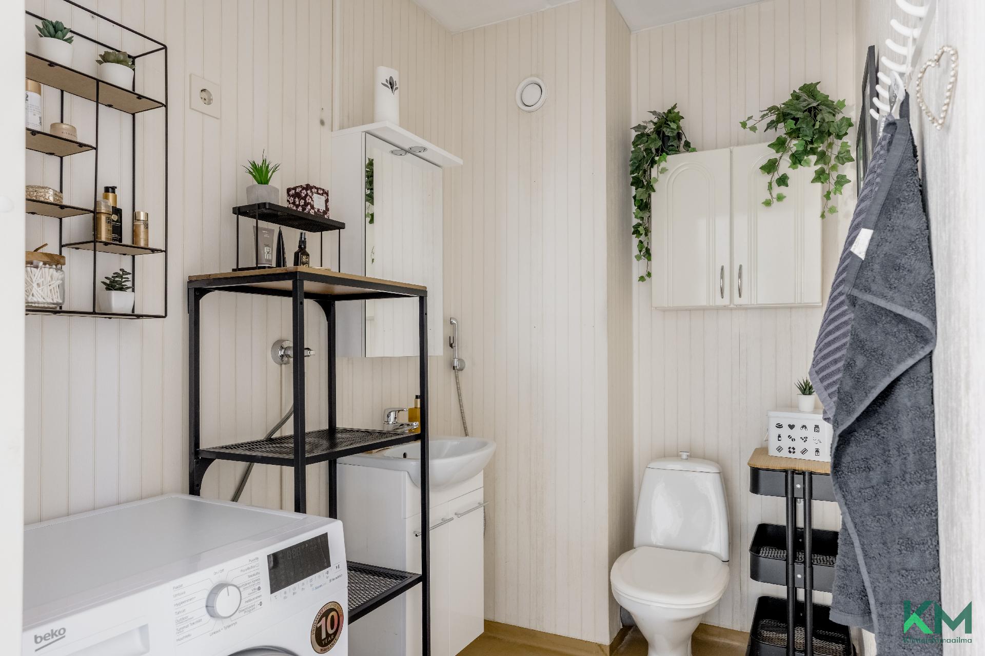 Veteraanikuja 3, Kurkimäki, Helsinki