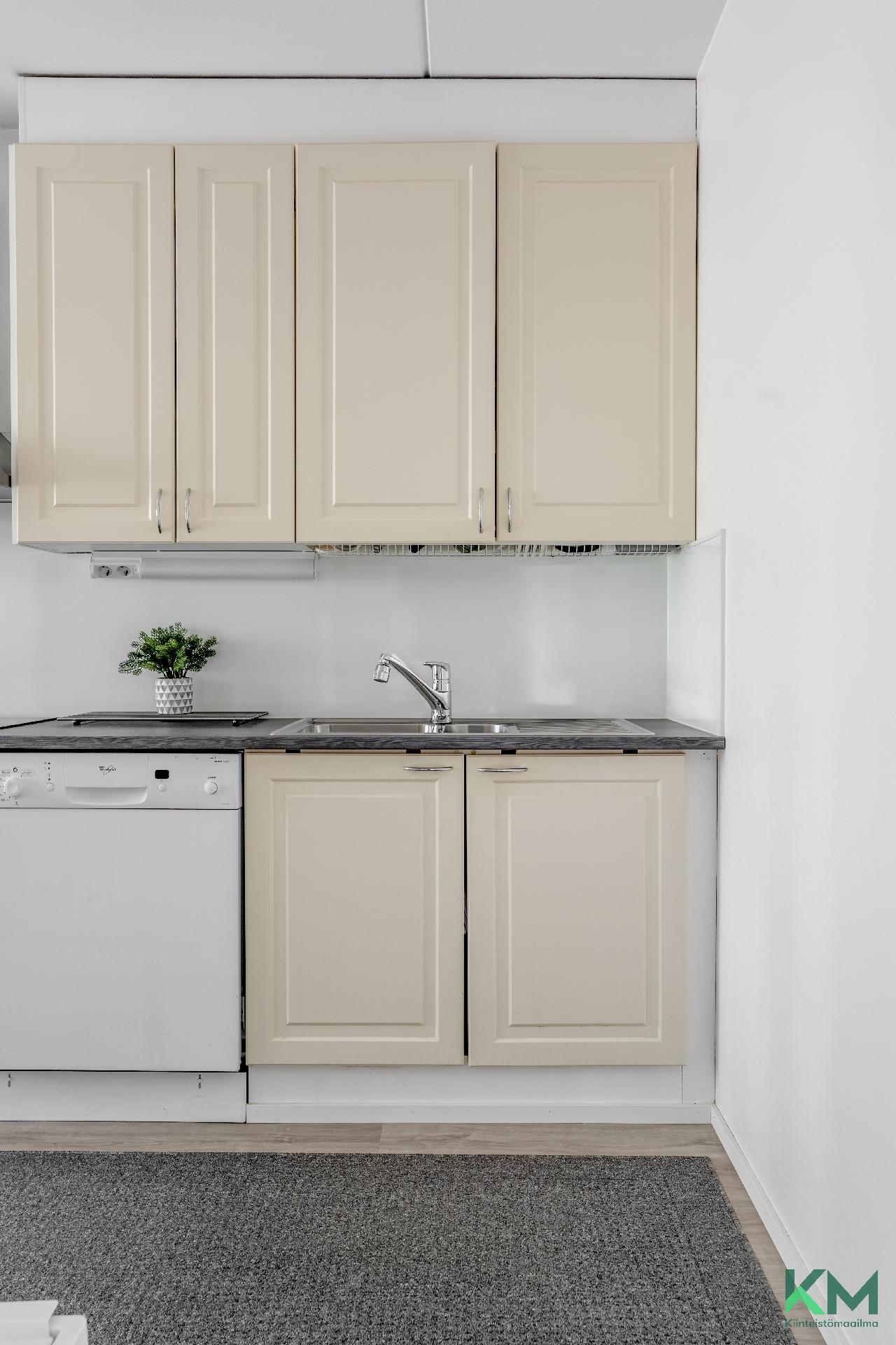 Veteraanikuja 3, Kurkimäki, Helsinki