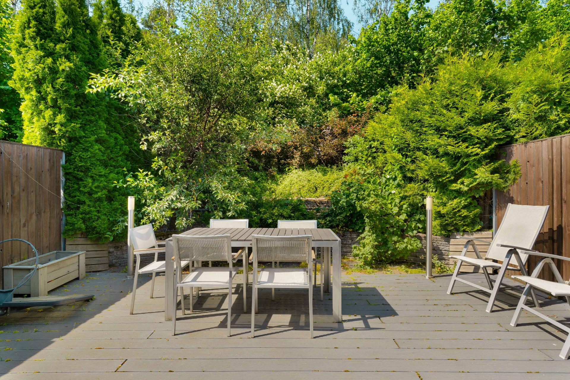 Pähkinänsärkijä 8, Pähkinärinne, Vantaa