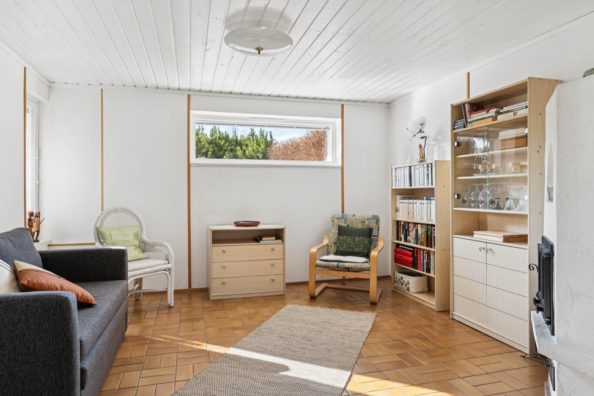 Läksyrinne 25, Puistola, Helsinki