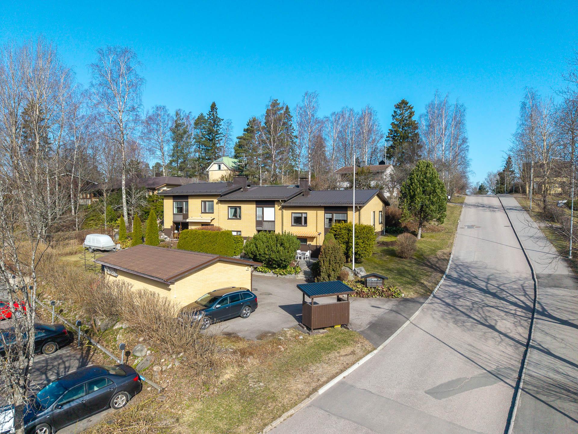 Läksyrinne 25, Puistola, Helsinki