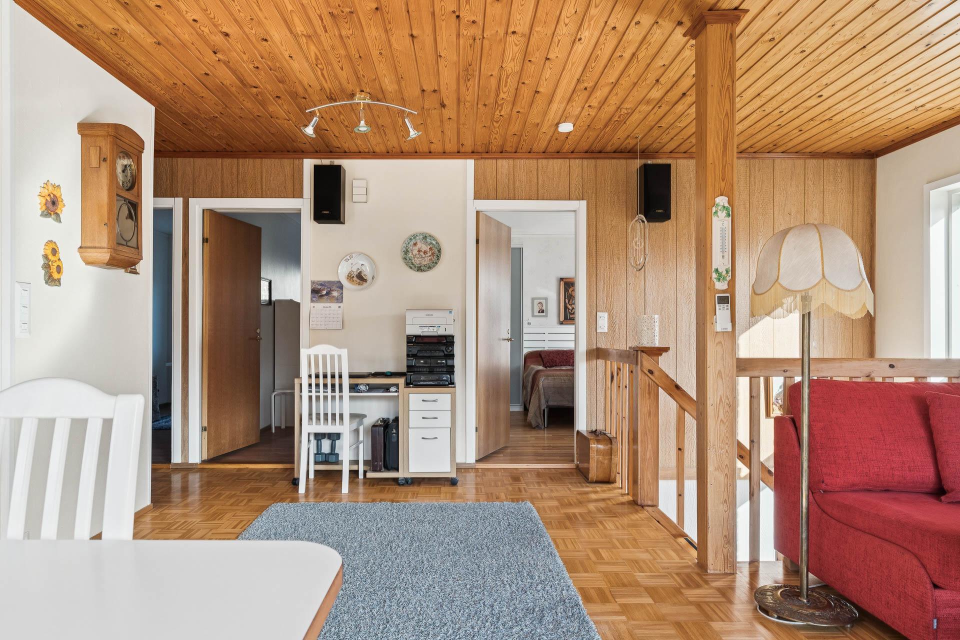 Läksyrinne 25, Puistola, Helsinki