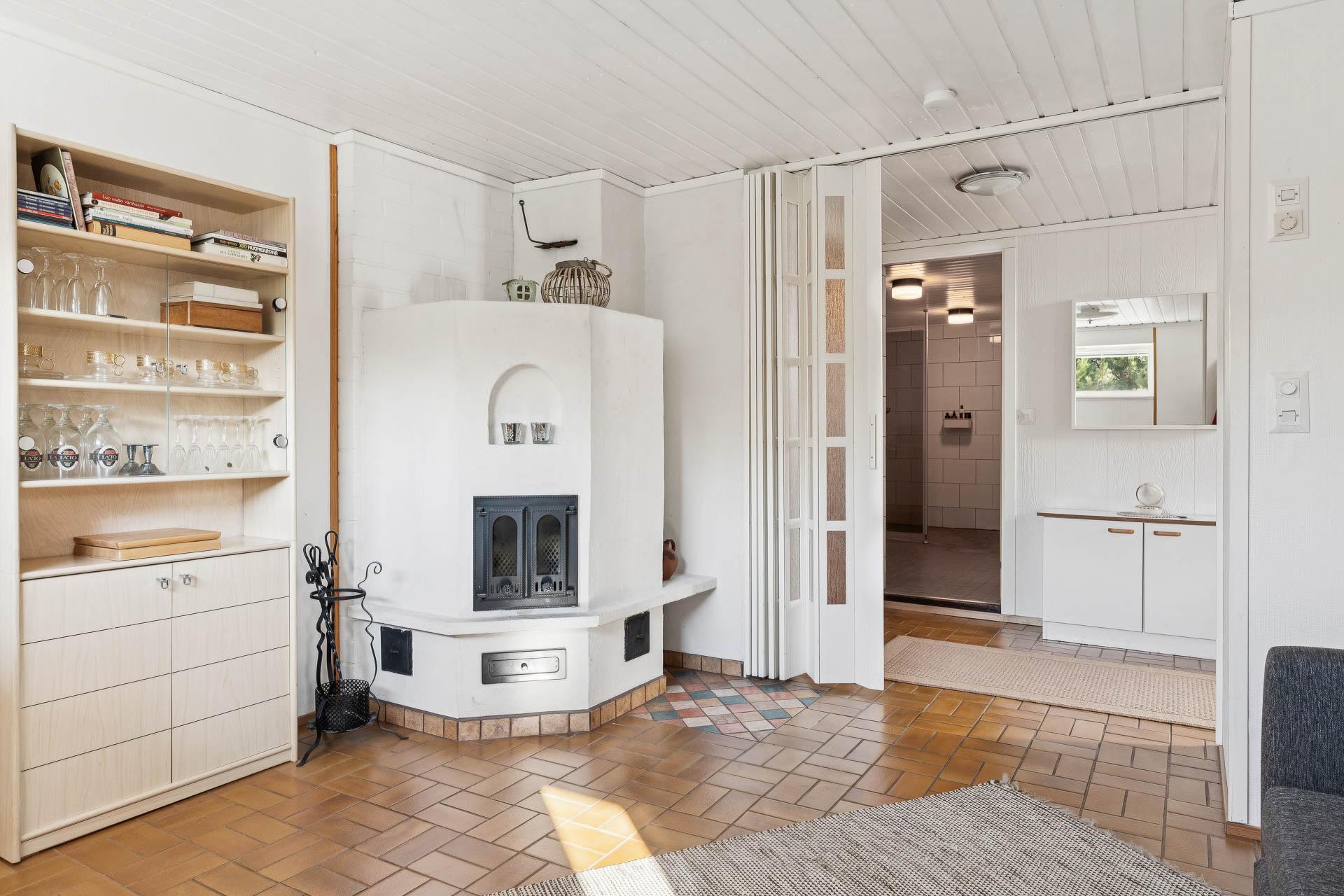 Läksyrinne 25, Puistola, Helsinki