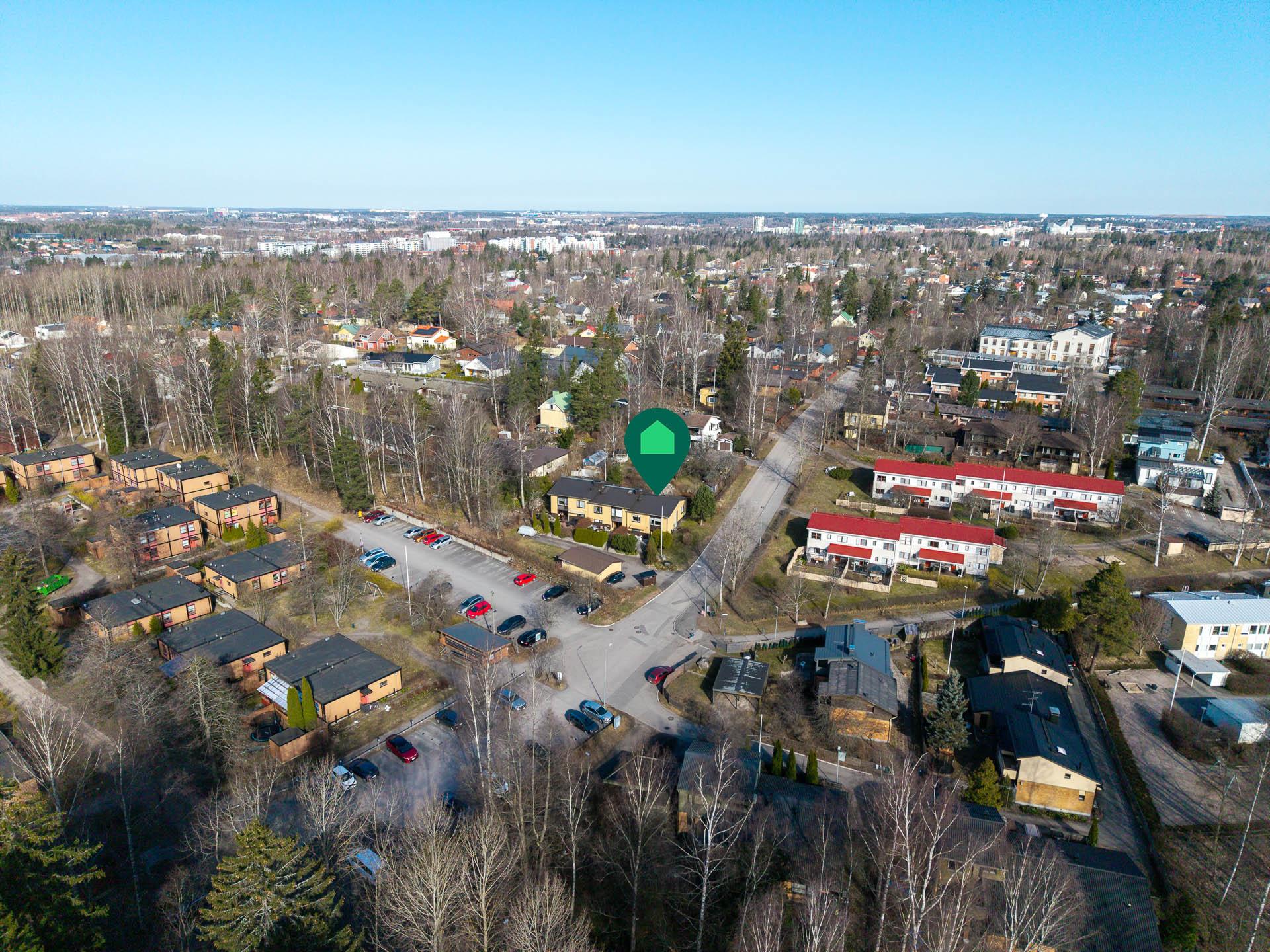 Läksyrinne 25, Puistola, Helsinki