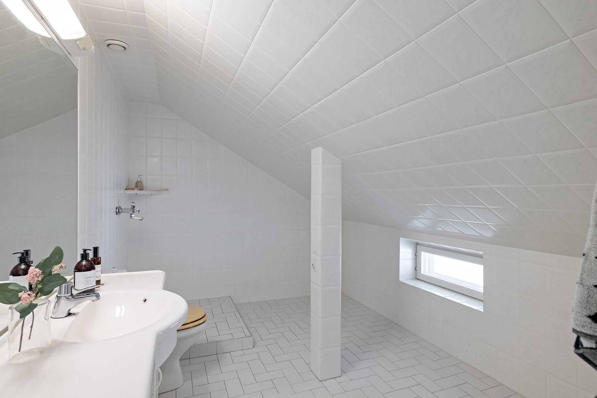 Jäkälätie 19, Kynsilehto, Oulu