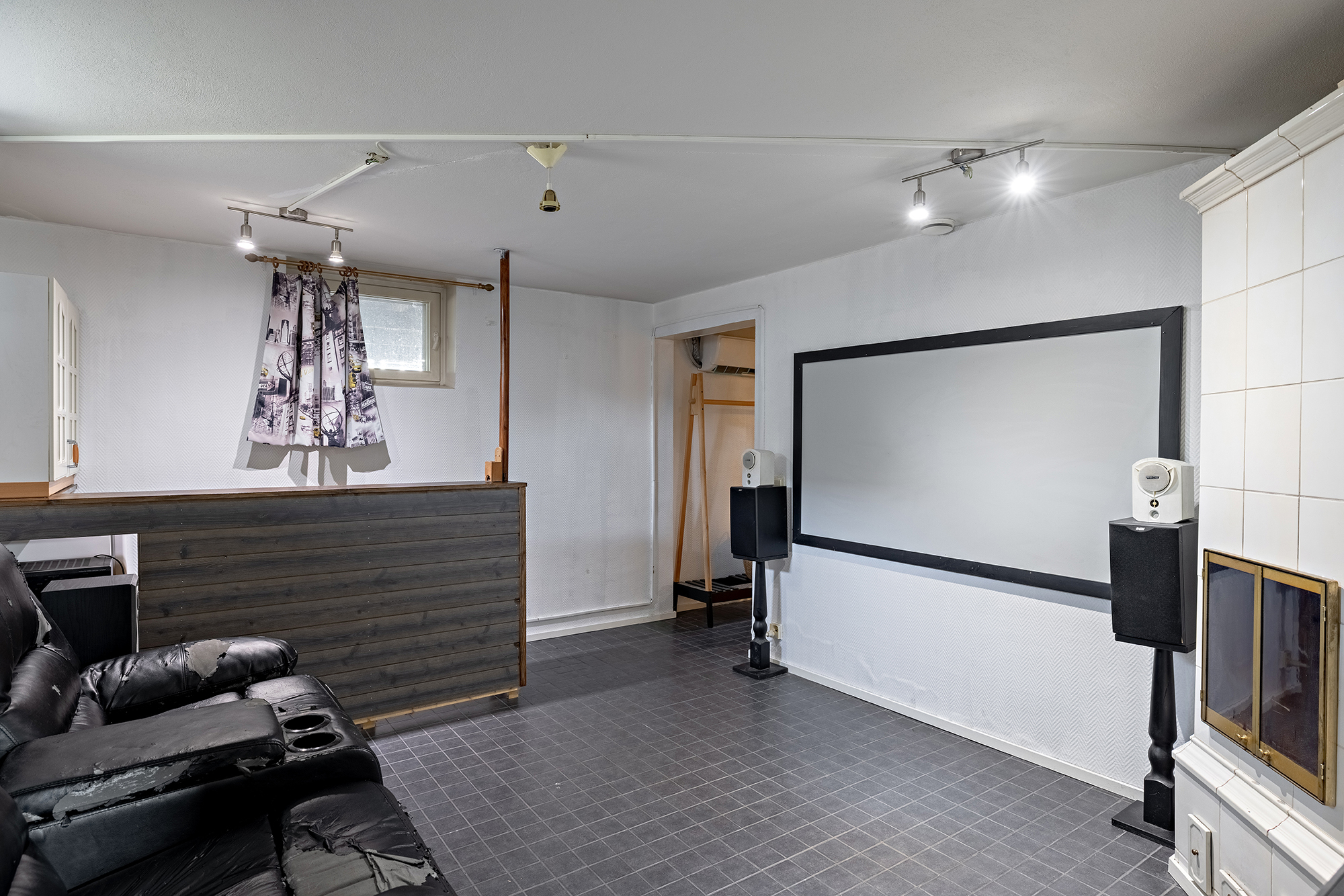 Jäkälätie 19, Kynsilehto, Oulu