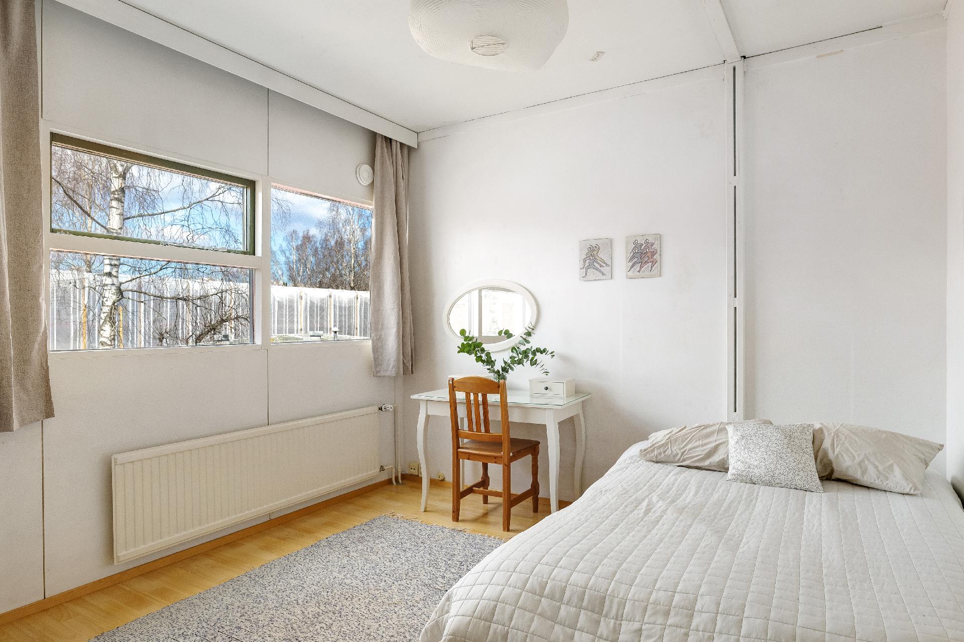 Vanhaistentie 12, Kannelmäki, Helsinki