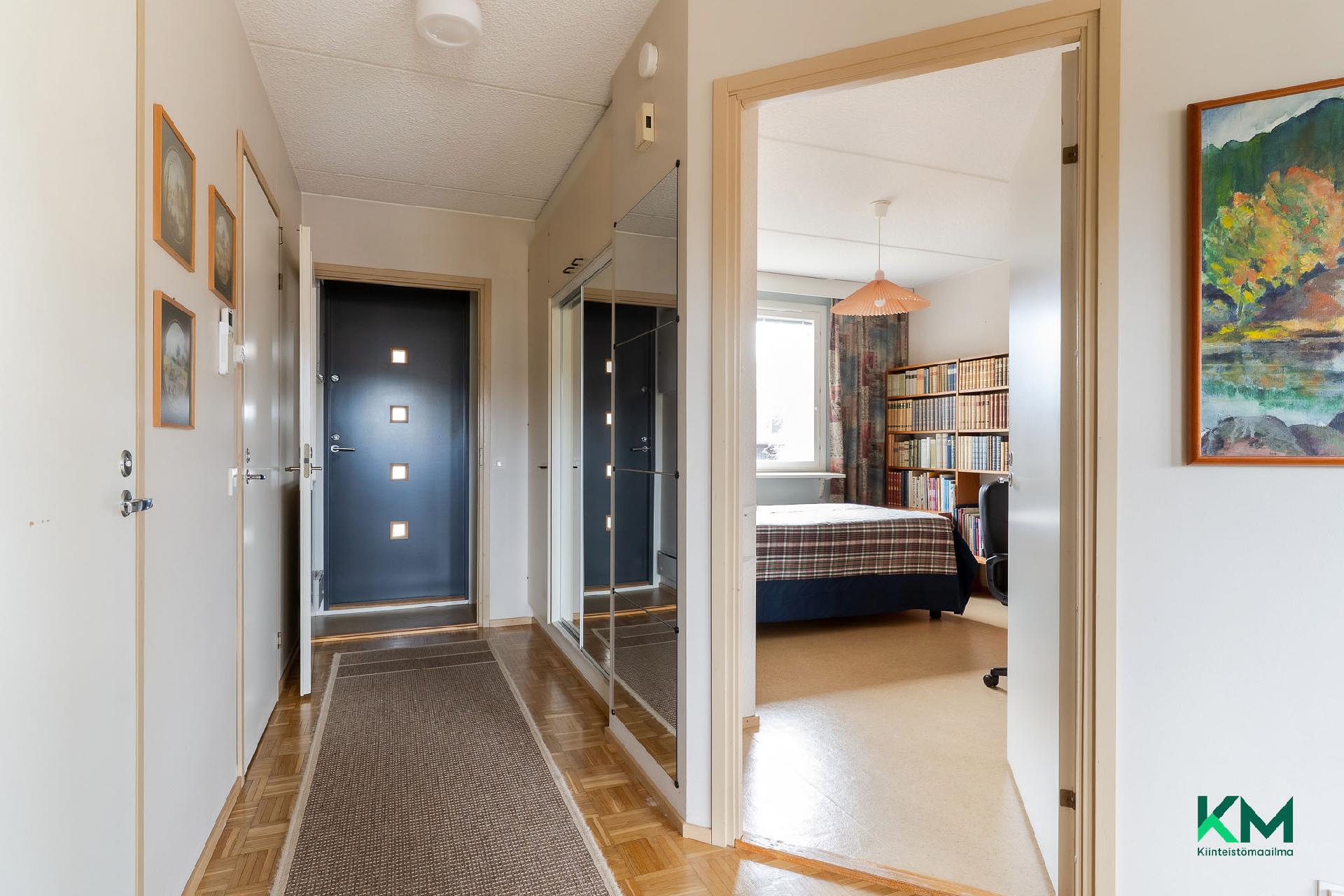 Hölkkäsuora 4, Suorama, Kangasala