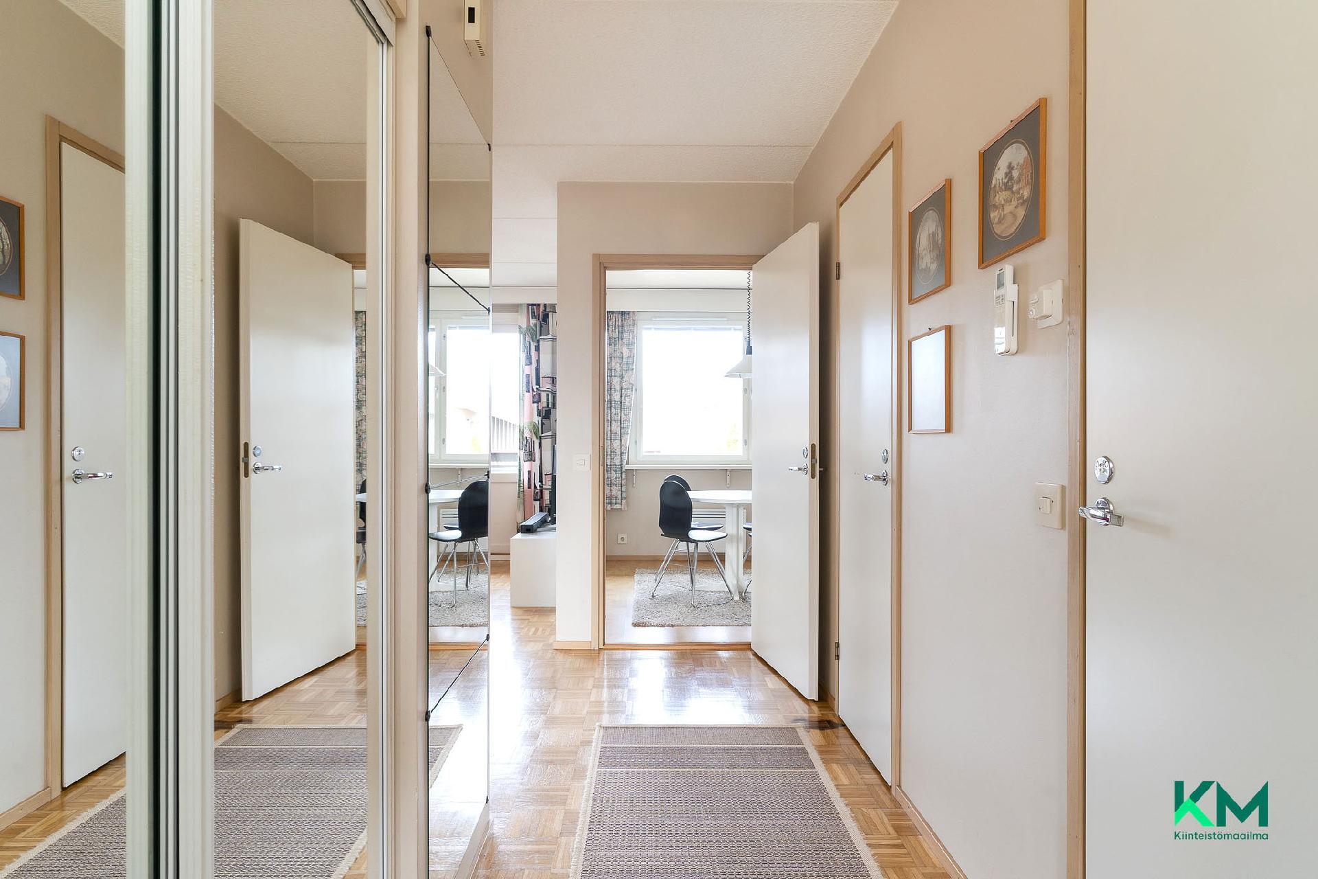 Hölkkäsuora 4, Suorama, Kangasala