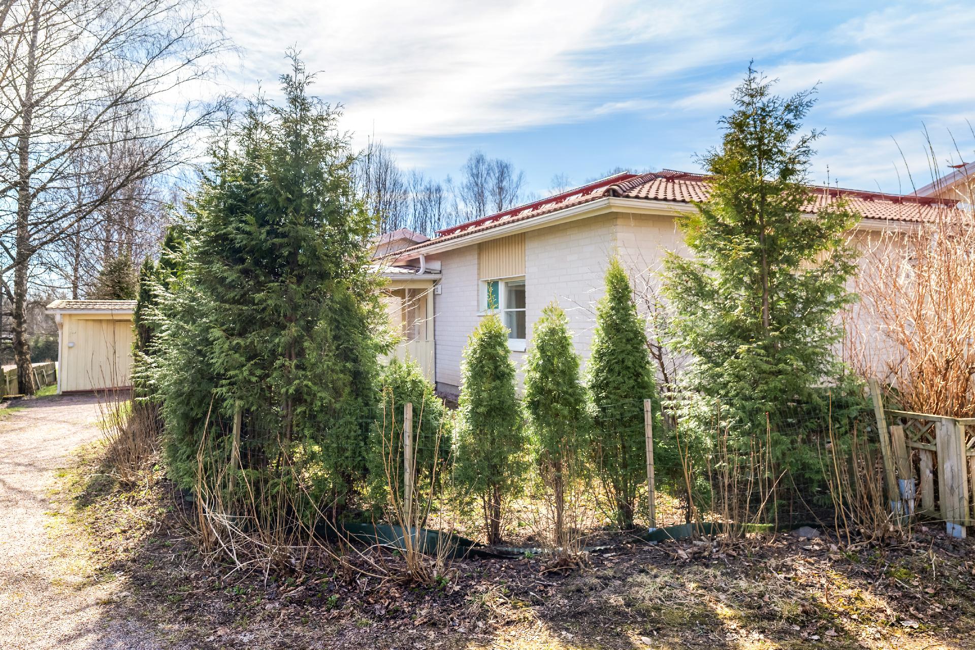 Gesterborgintie 4, Jokiniitty, Kirkkonummi