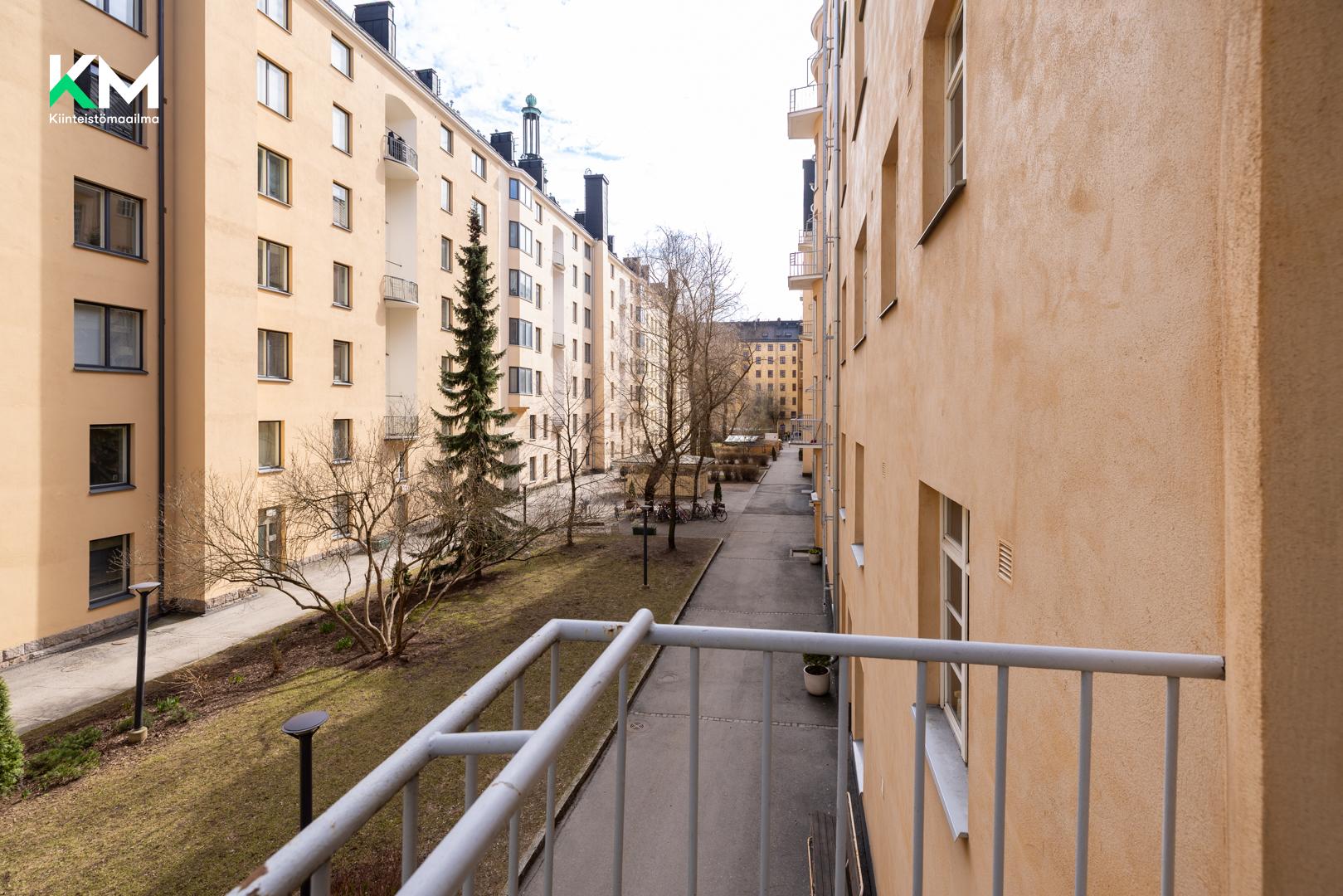 Mannerheimintie 35, Taka-Töölö, Helsinki