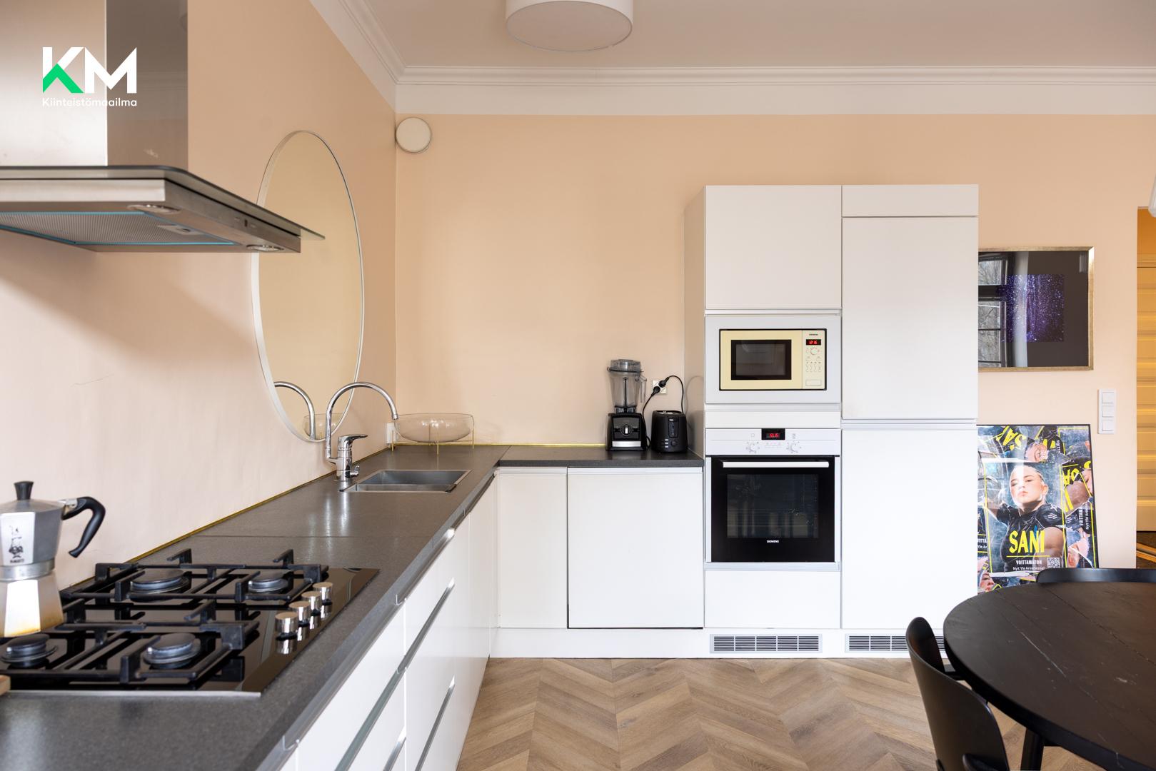 Mannerheimintie 35, Taka-Töölö, Helsinki