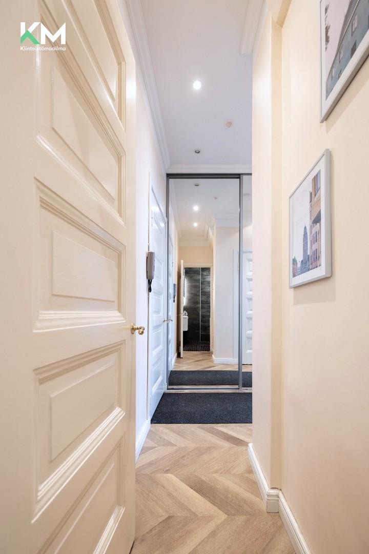 Mannerheimintie 35, Taka-Töölö, Helsinki