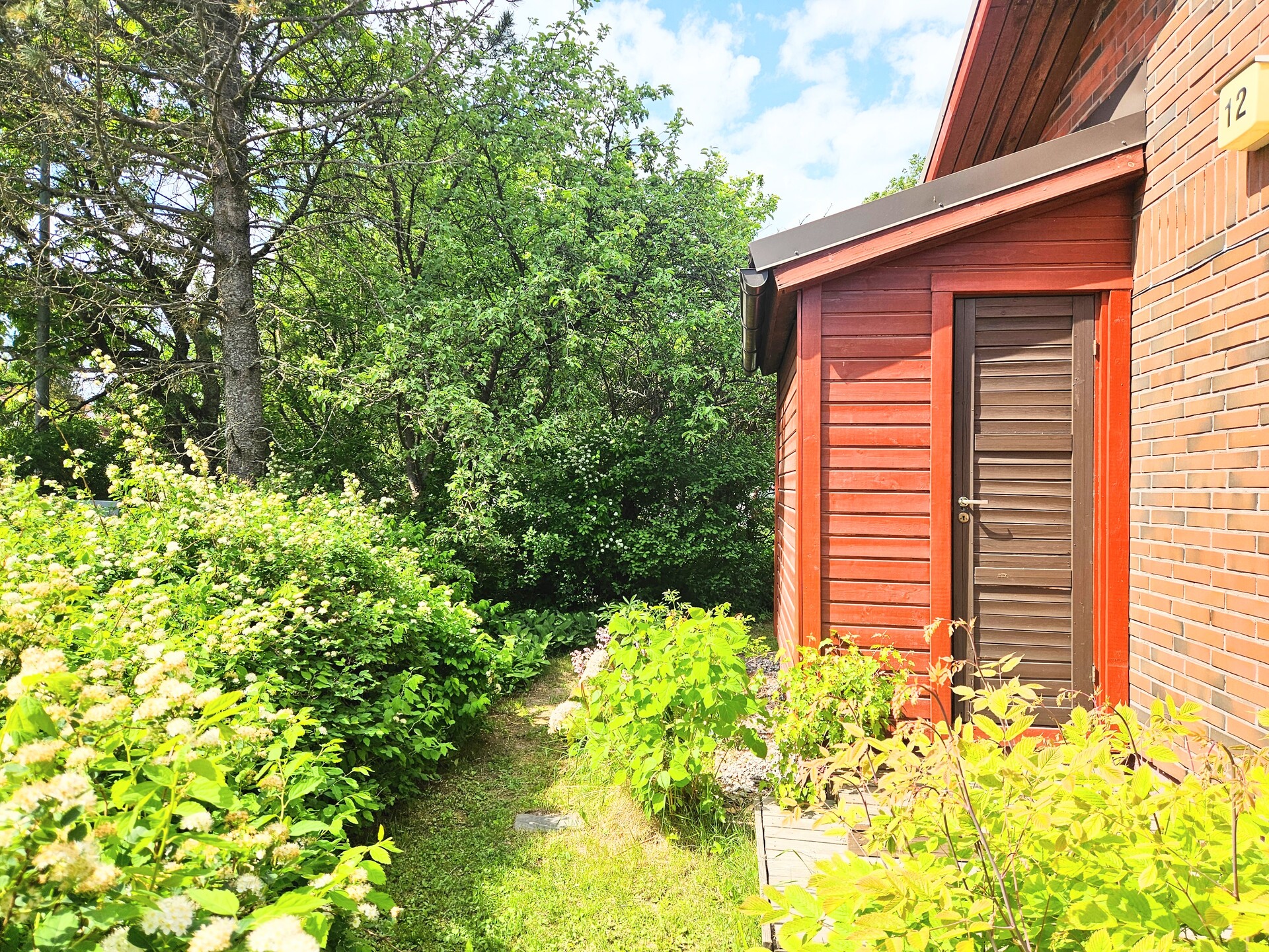 Tukkitie 12, Heikinlaakso, Helsinki