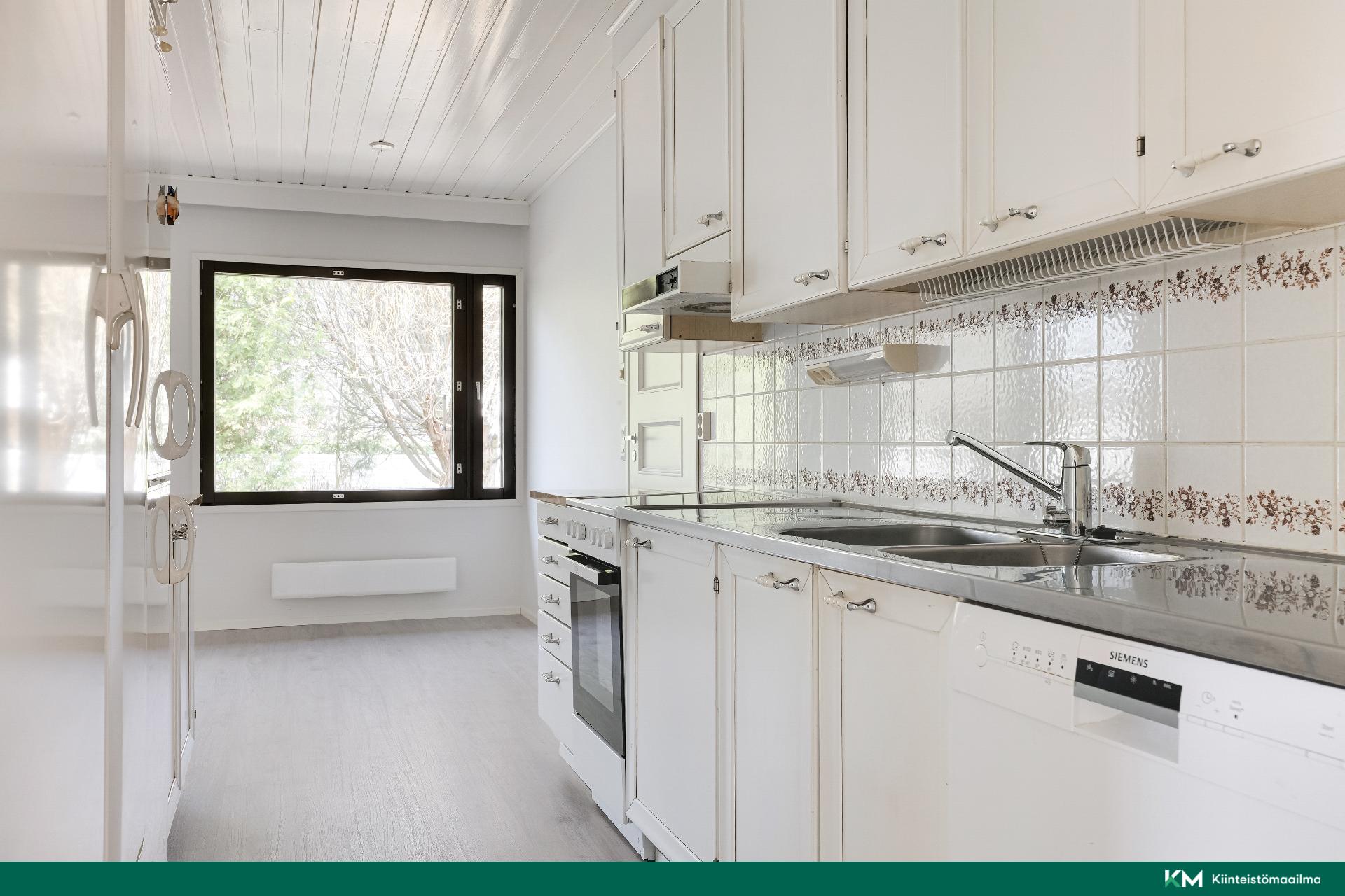 Tukkitie 12, Heikinlaakso, Helsinki