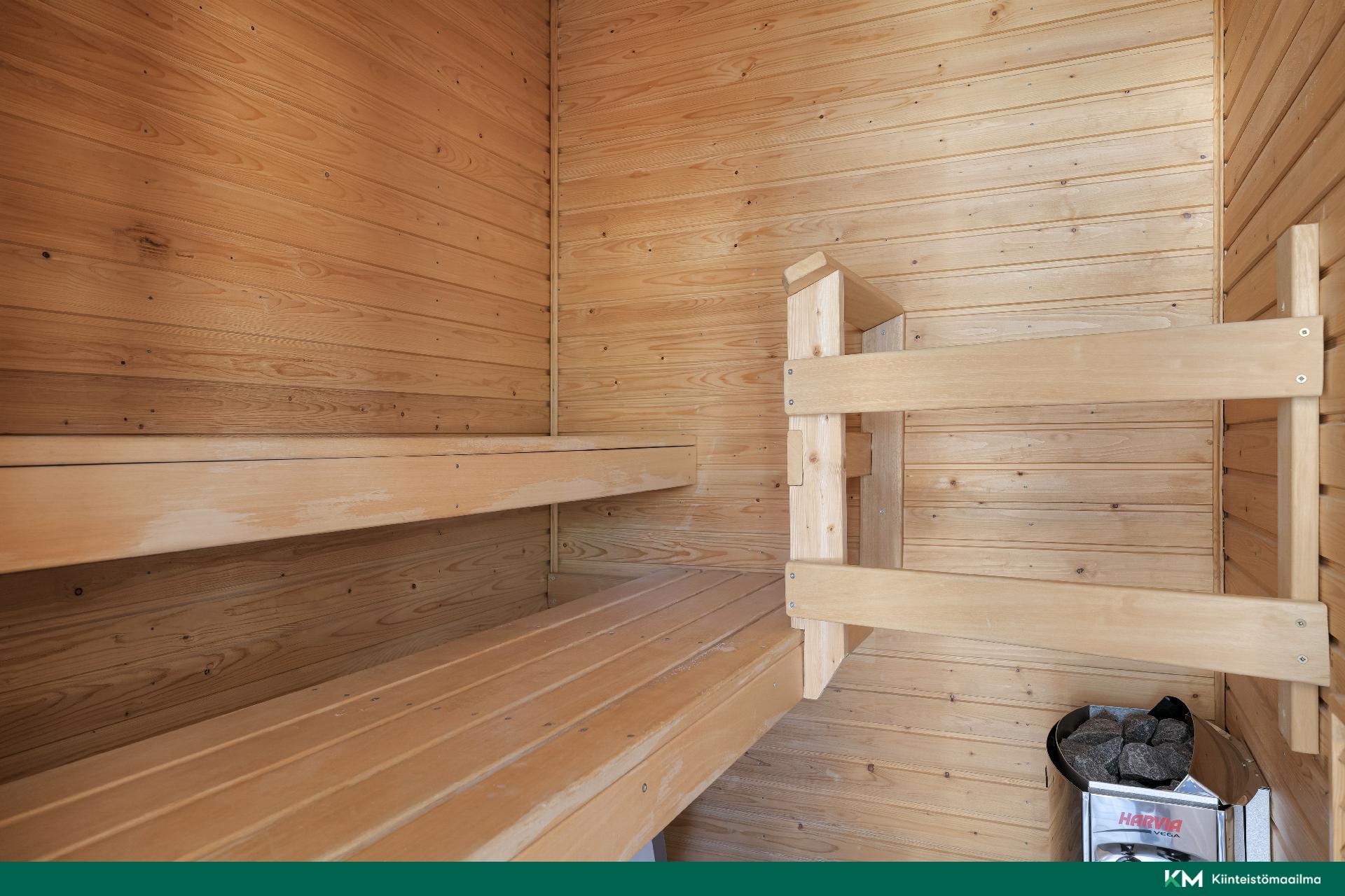 Tukkitie 12, Heikinlaakso, Helsinki