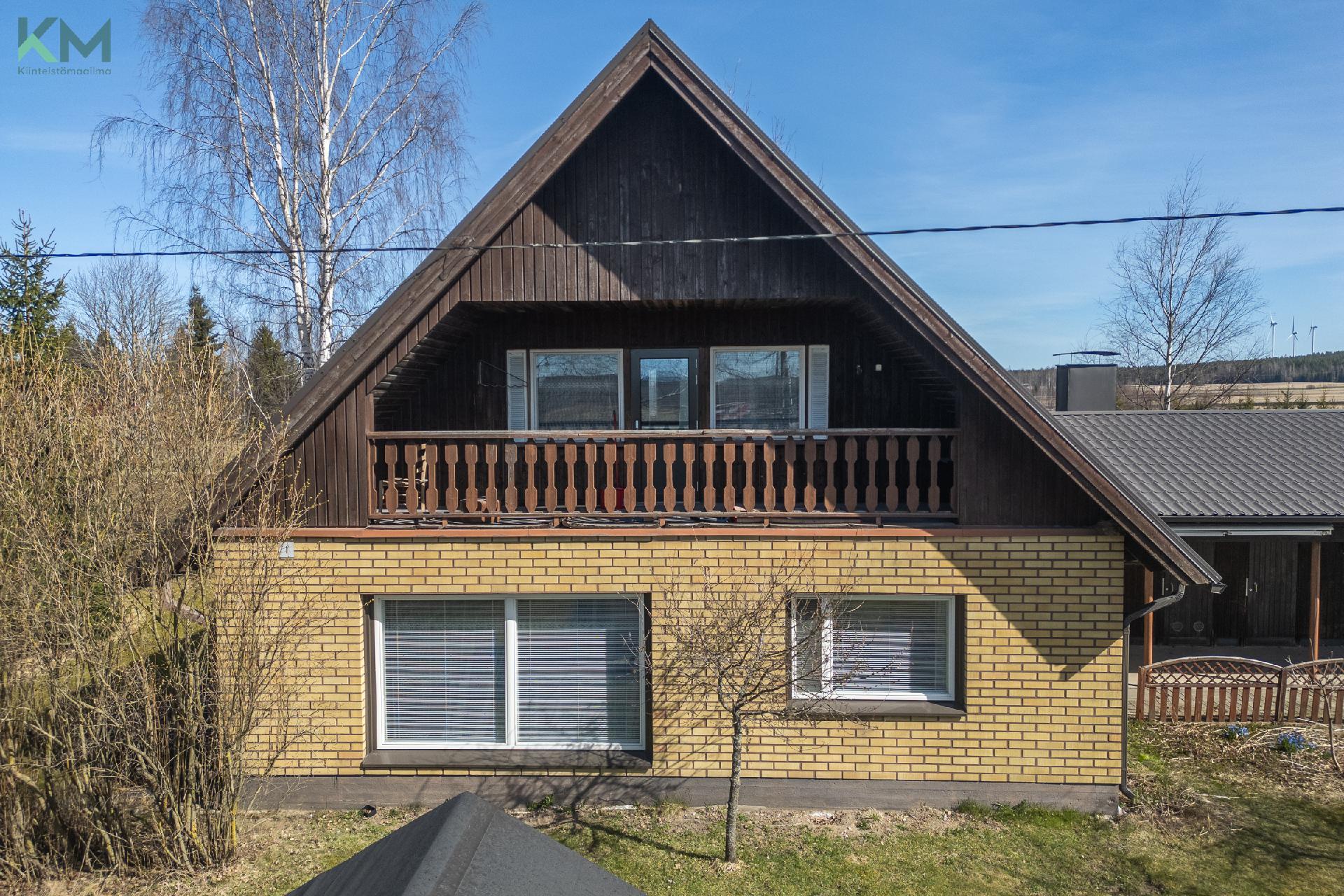 Hoiskantie 1, Tuiskula, Kurikka