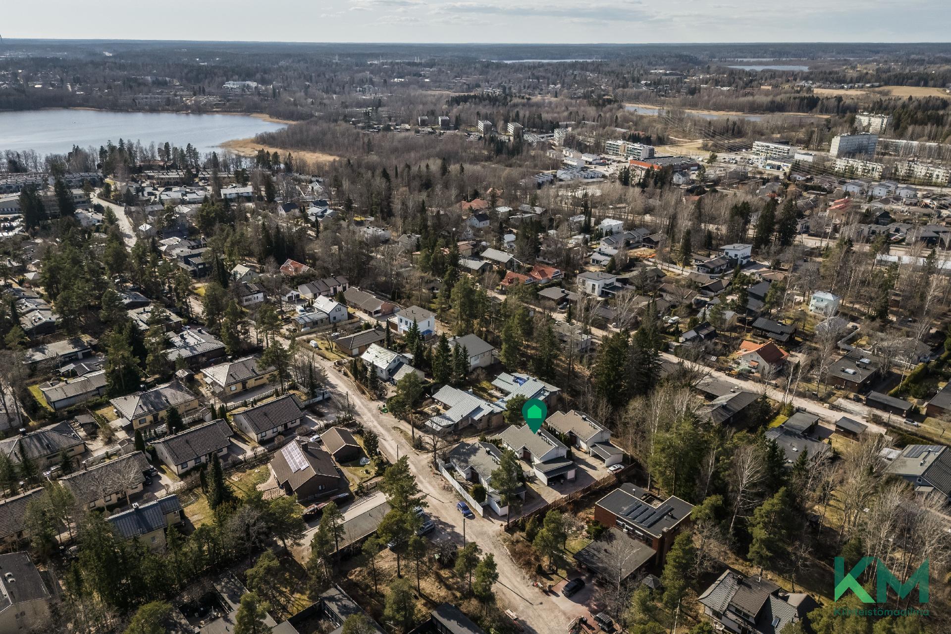 Hirsikalliontie 24, Laaksolahti, Espoo