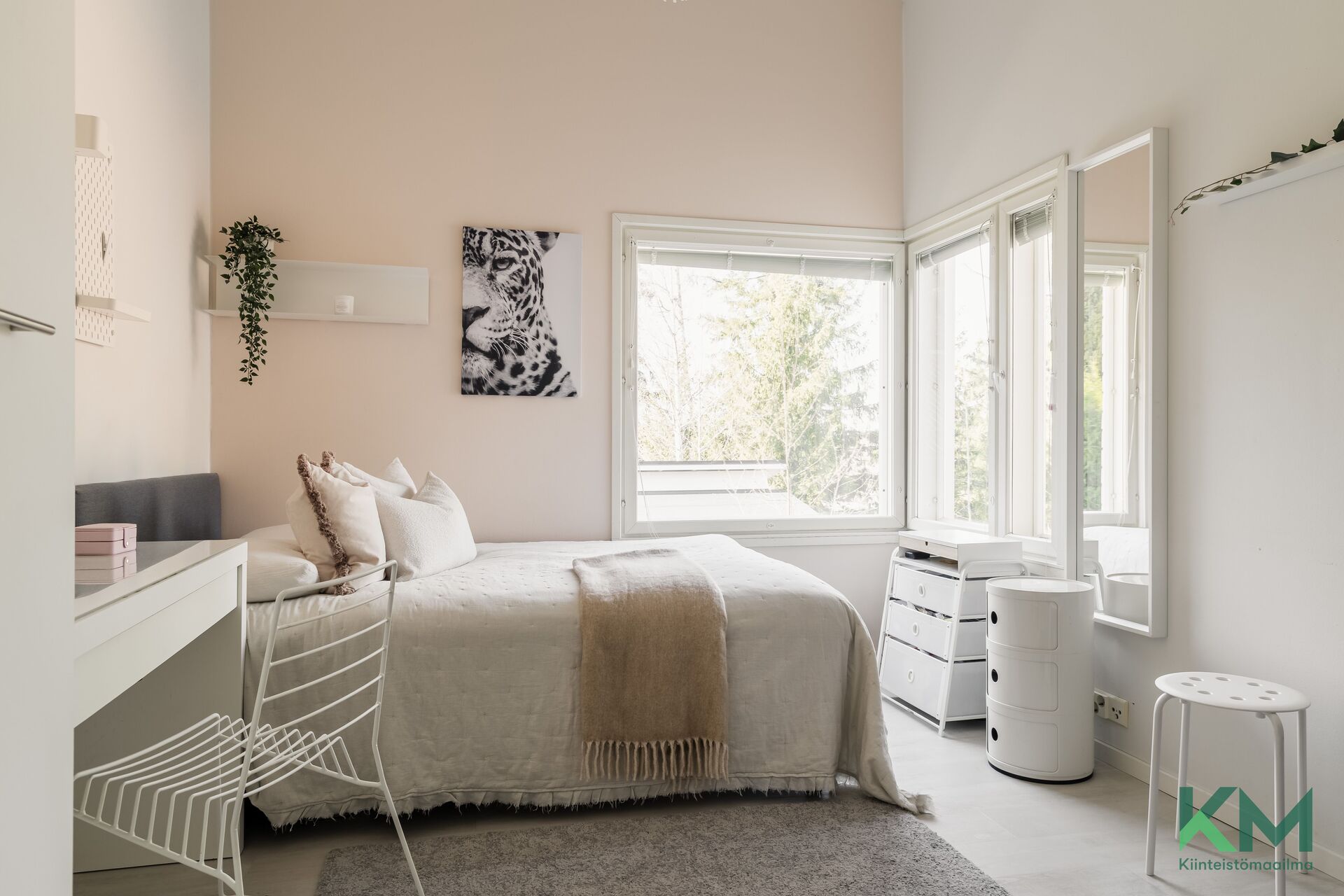 Hirsikalliontie 24, Laaksolahti, Espoo