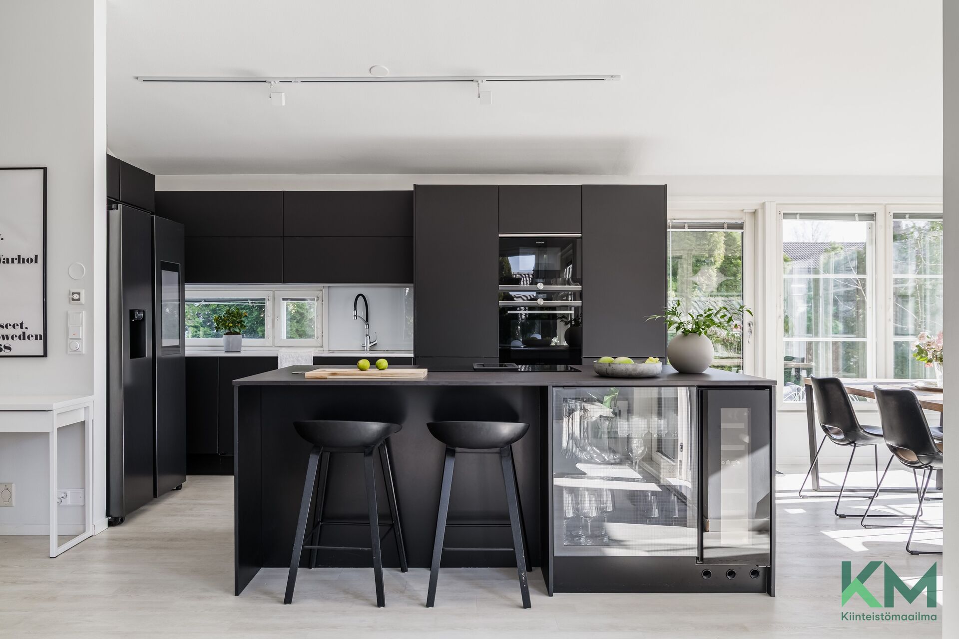 Hirsikalliontie 24, Laaksolahti, Espoo