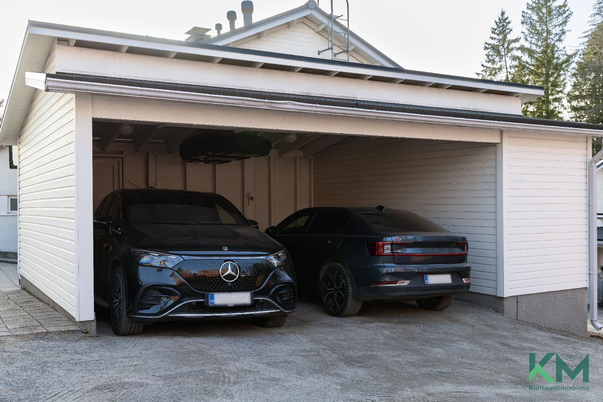 Hirsikalliontie 24, Laaksolahti, Espoo