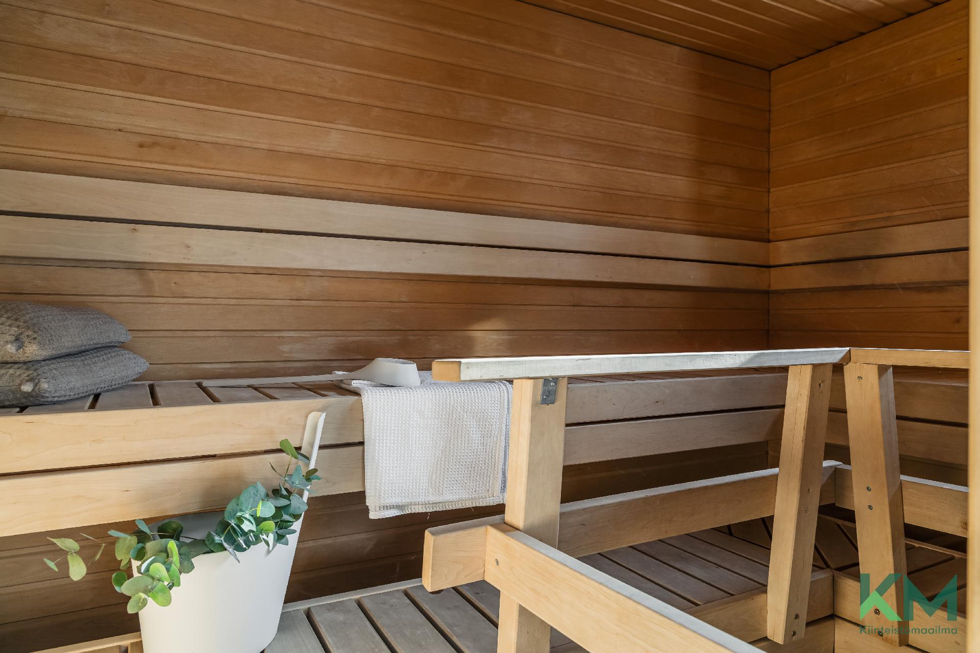 Hirsikalliontie 24, Laaksolahti, Espoo