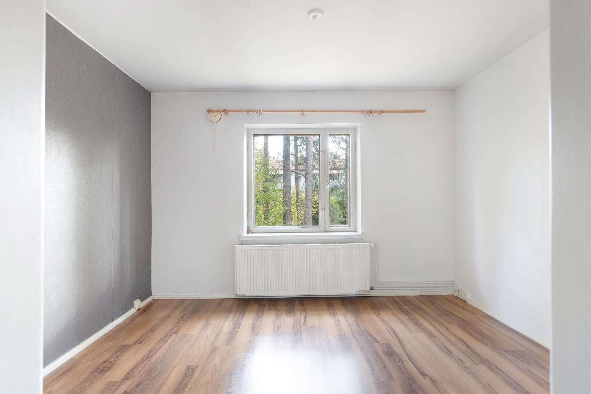 Rajavartiostonkatu 8, Keskusta, Lohja