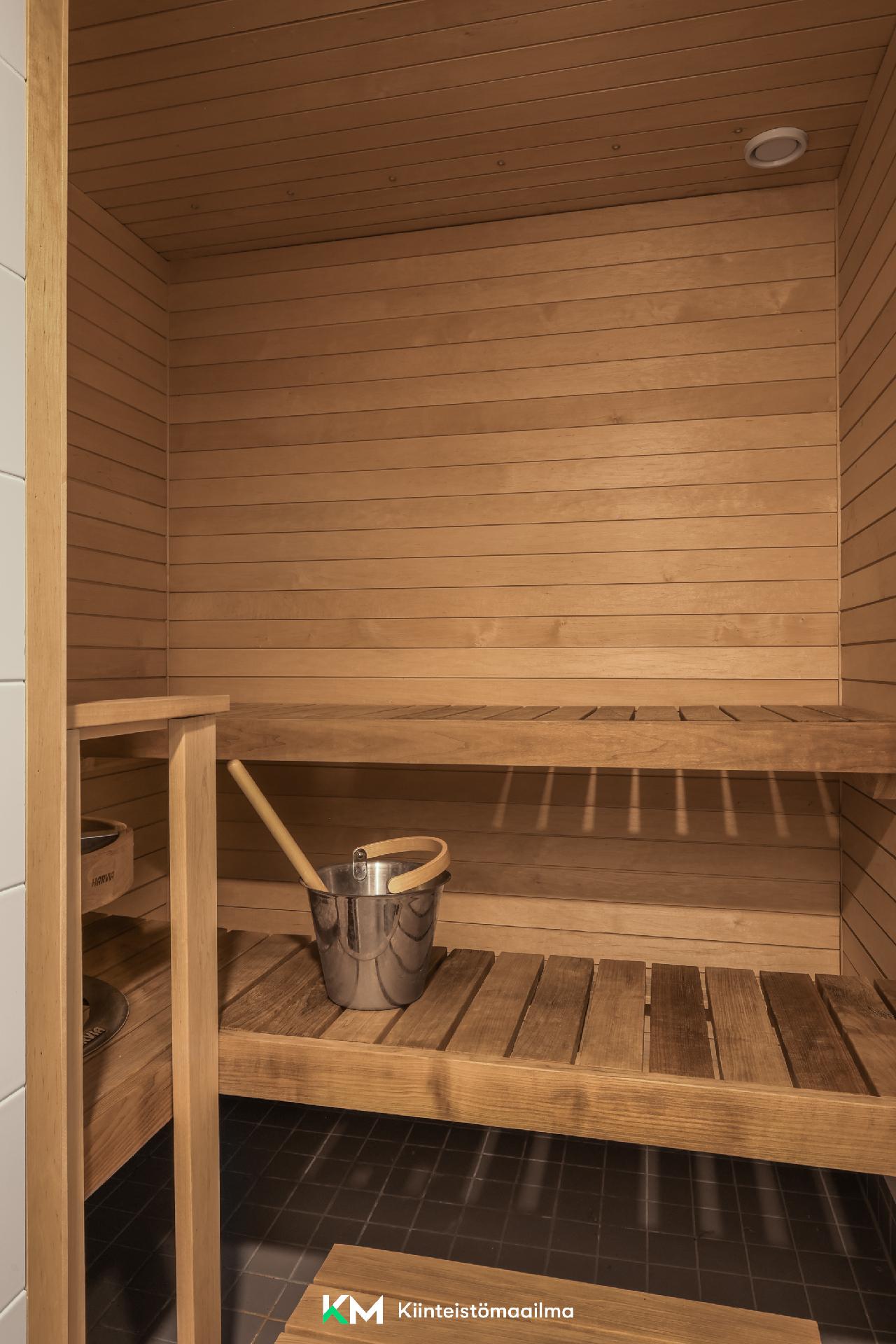 Riistatie 12, Lippajärvi, Espoo