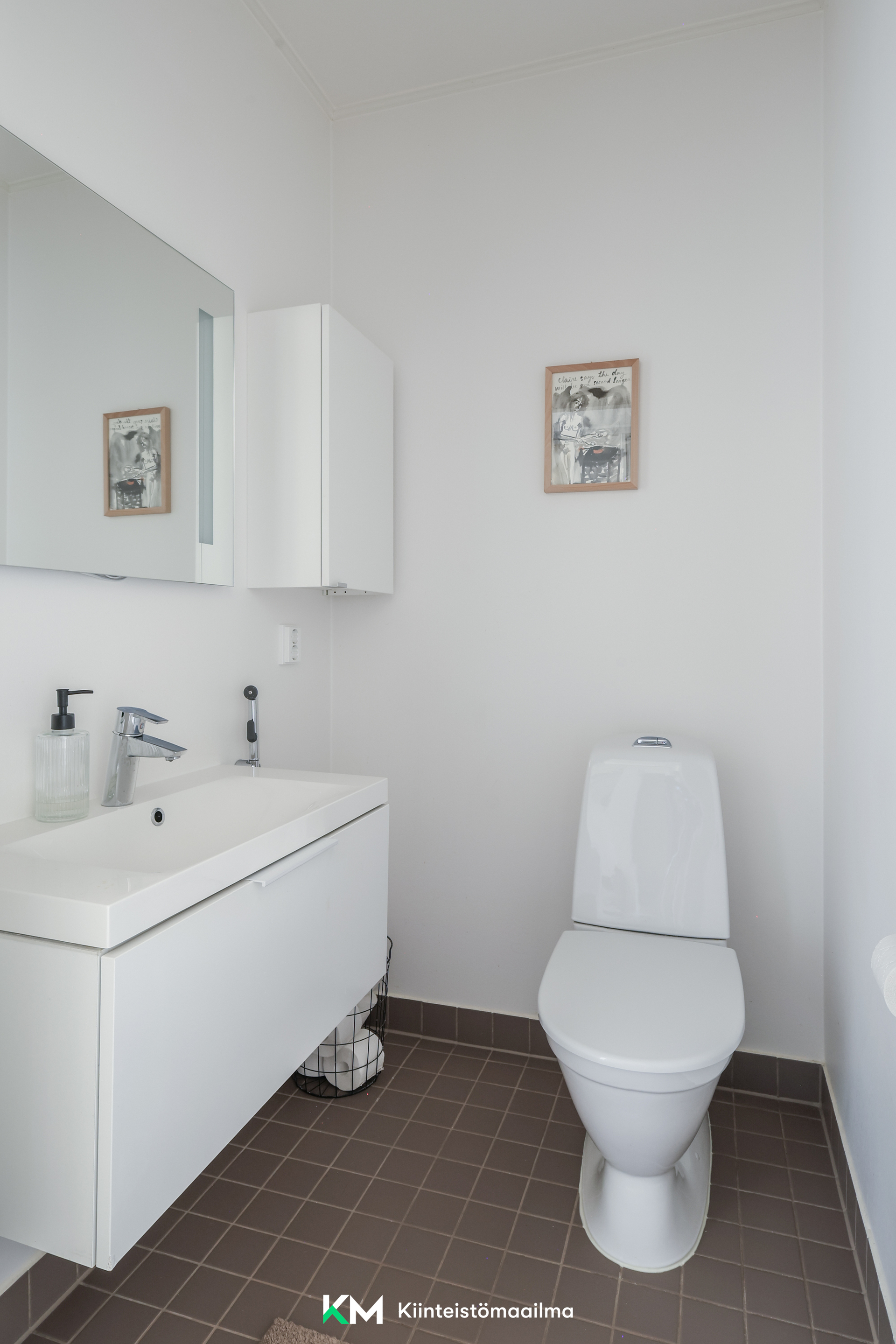 Erillinen wc.