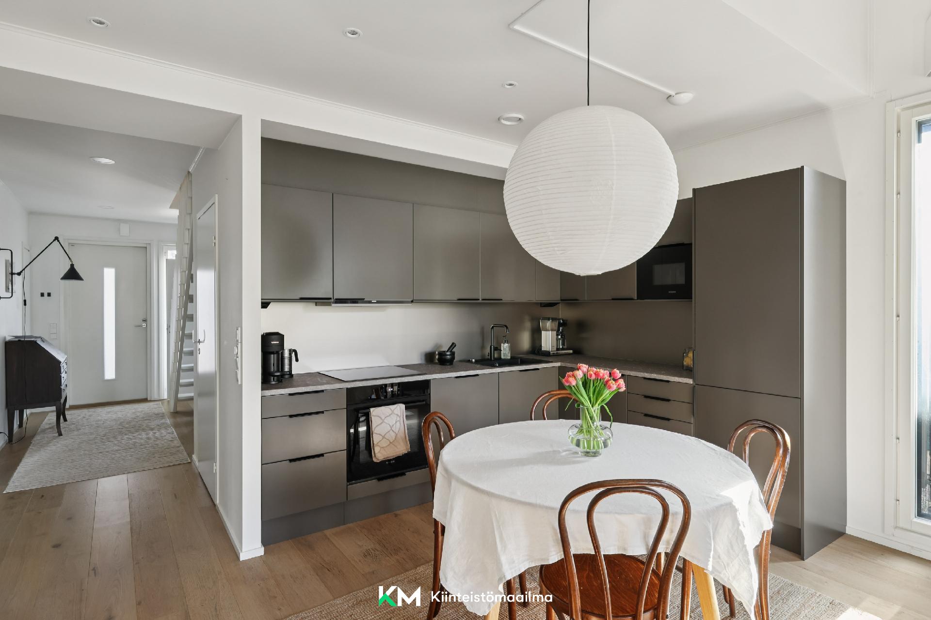 Riistatie 12, Lippajärvi, Espoo