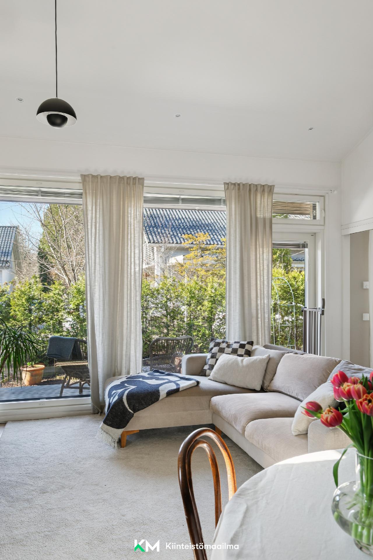 Riistatie 12, Lippajärvi, Espoo