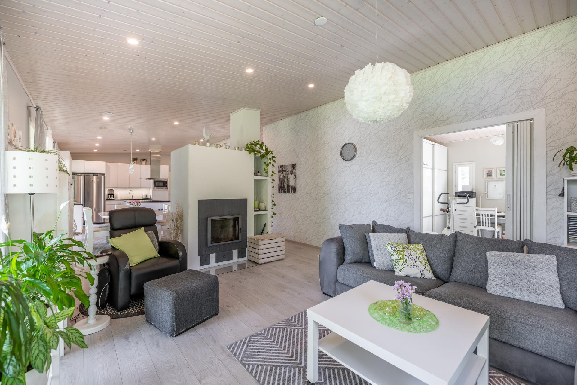 Siikakoskentie 732, Kuosmala, Juva