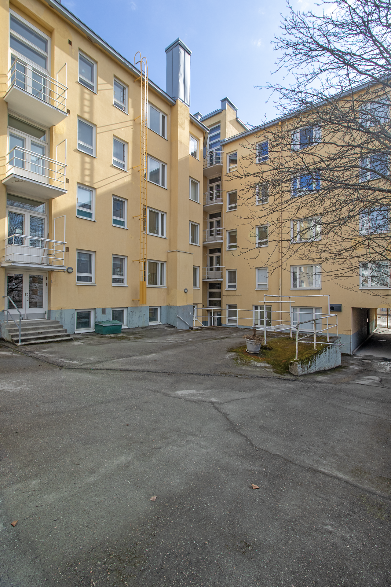 Kirkkokatu 33, Keskusta, Kuopio