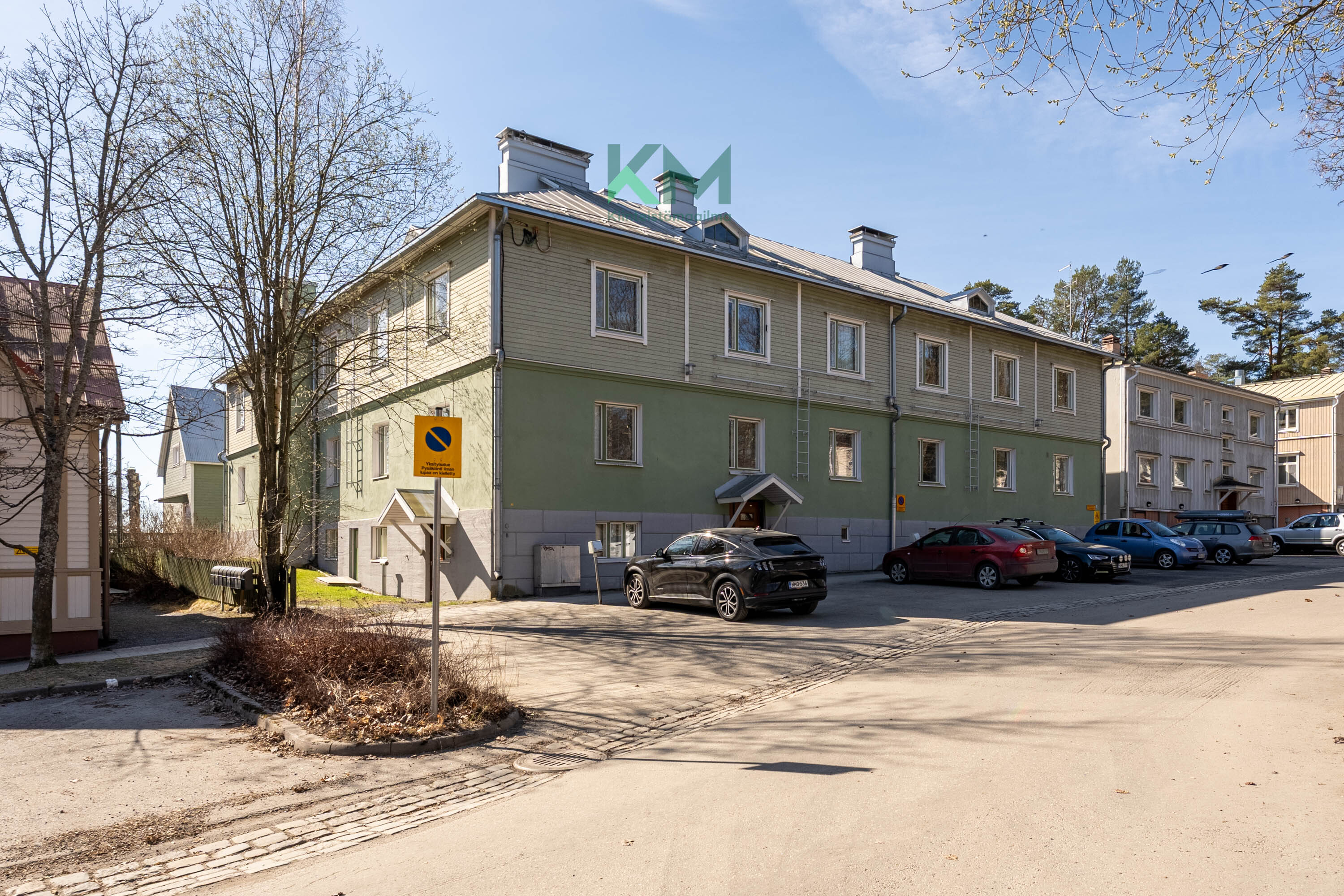 julkisivu
