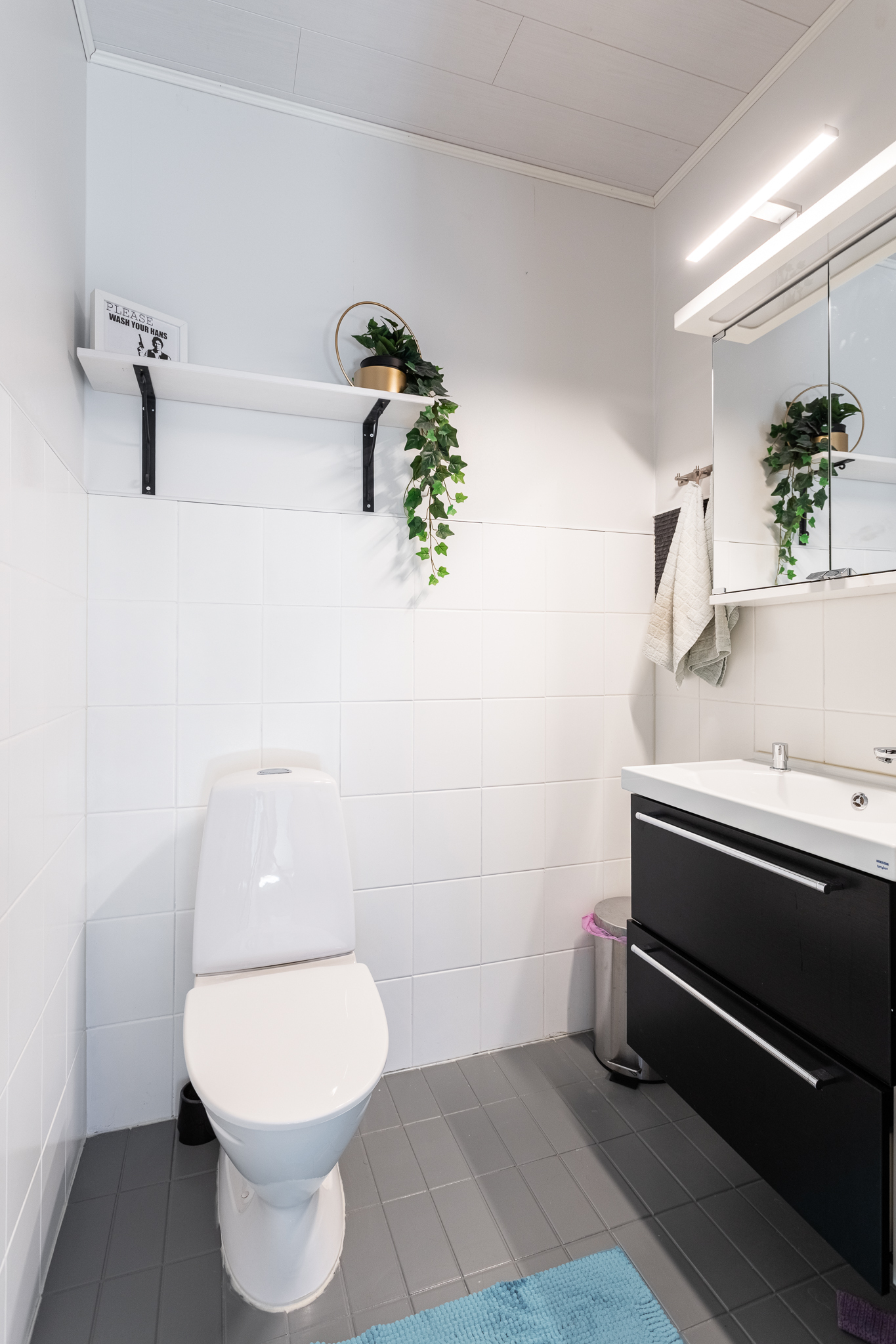 Yläkerran wc