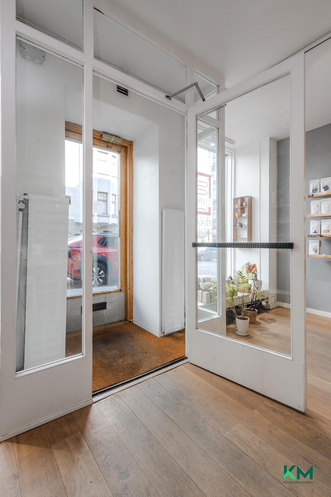 Liisankatu 6, Kruununhaka, Helsinki