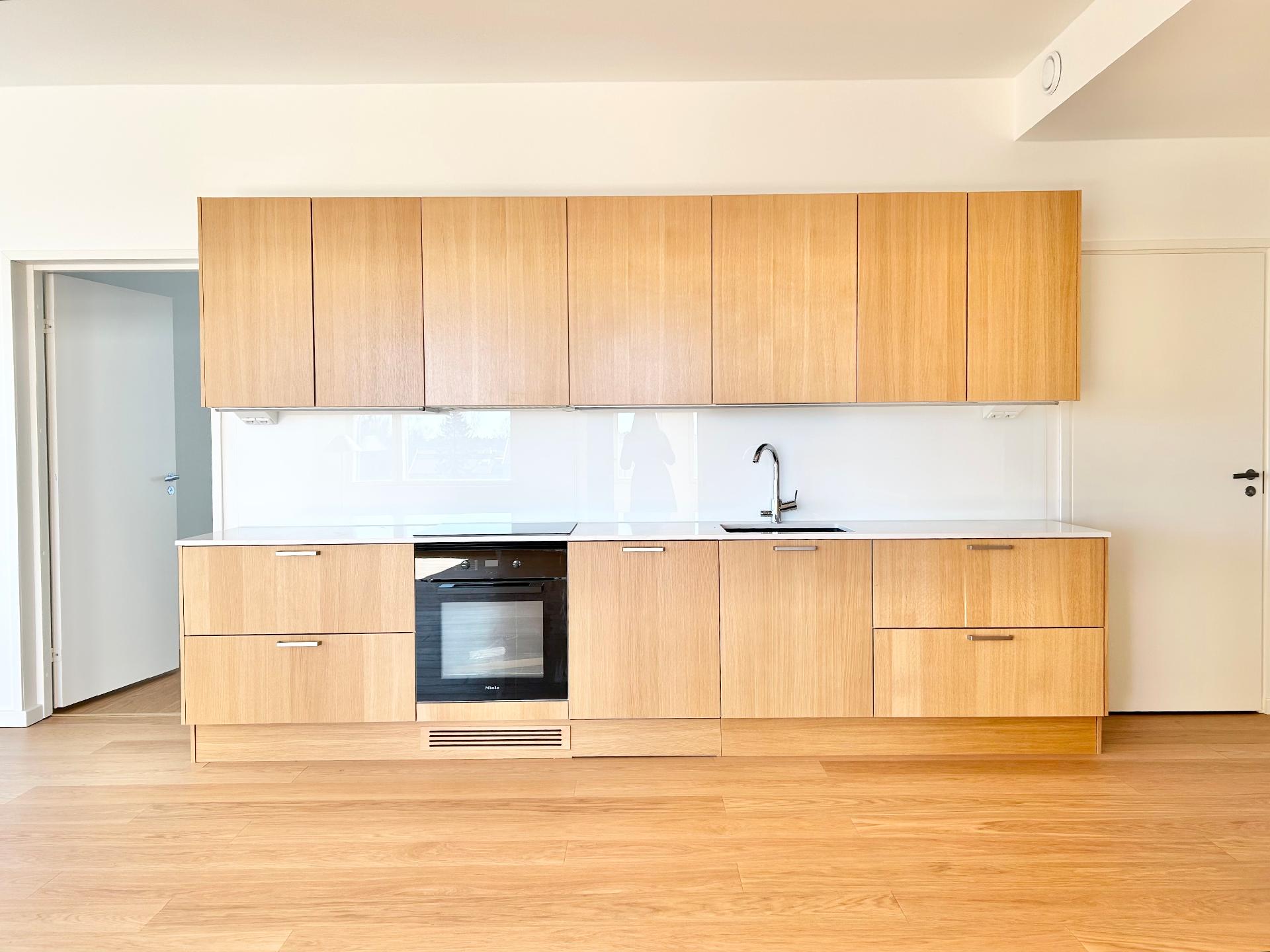 Katajaharjuntie 2-4, Lauttasaari, Helsinki