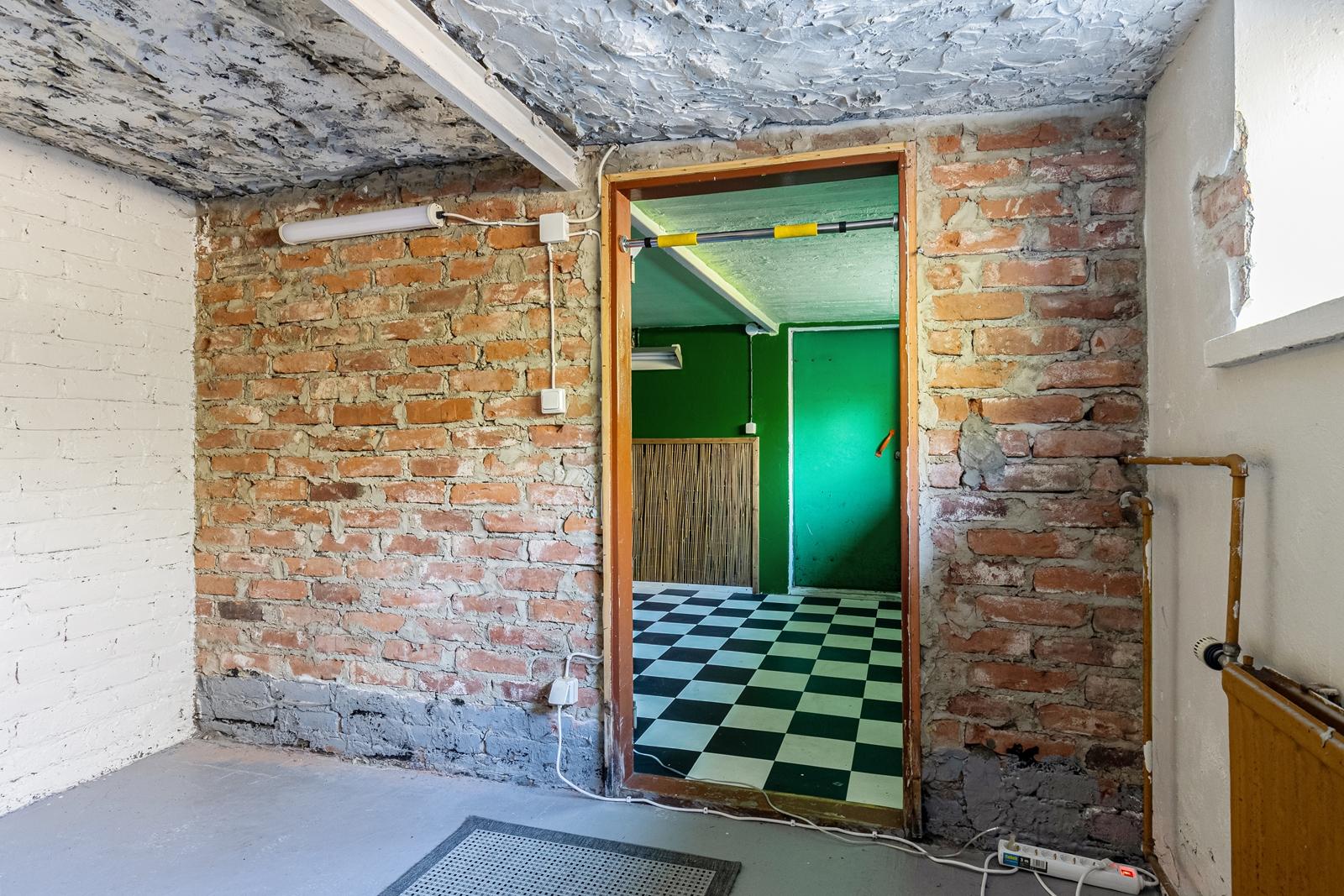 Kellarissa monikäyttöistä tilaa